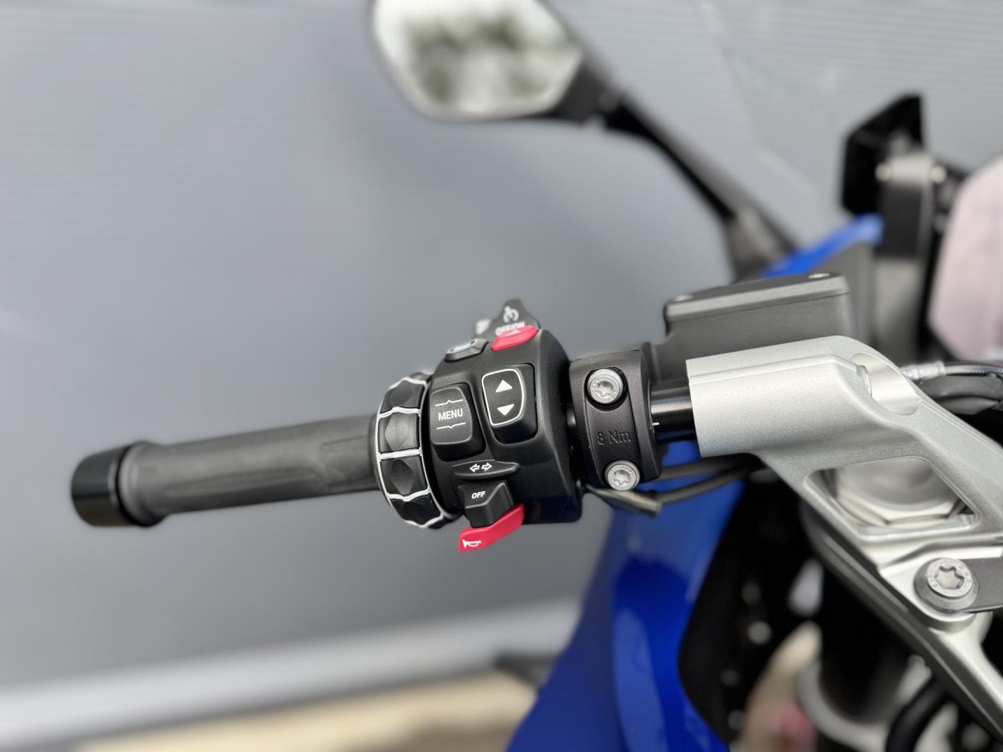 BMW R