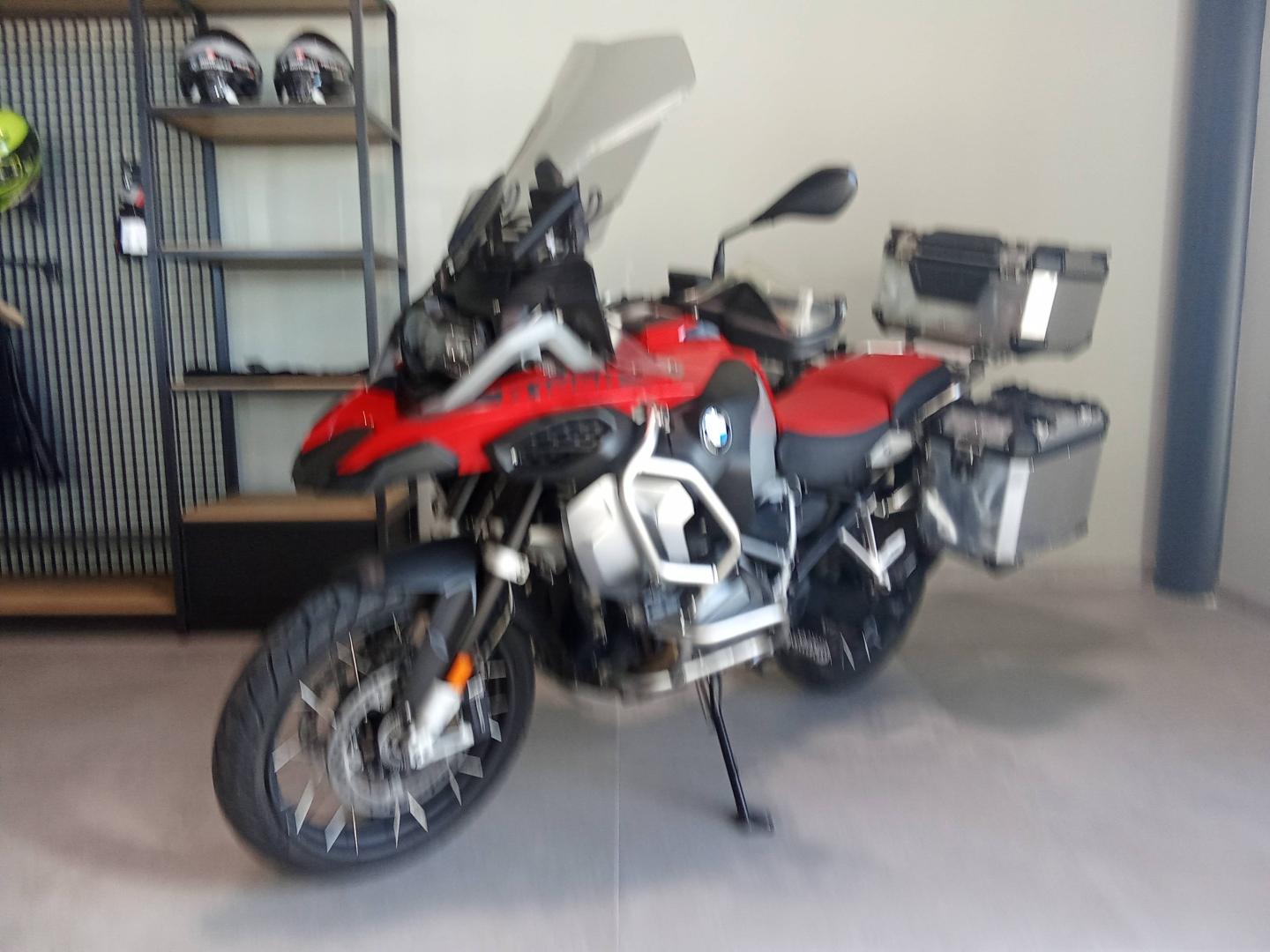 BMW R