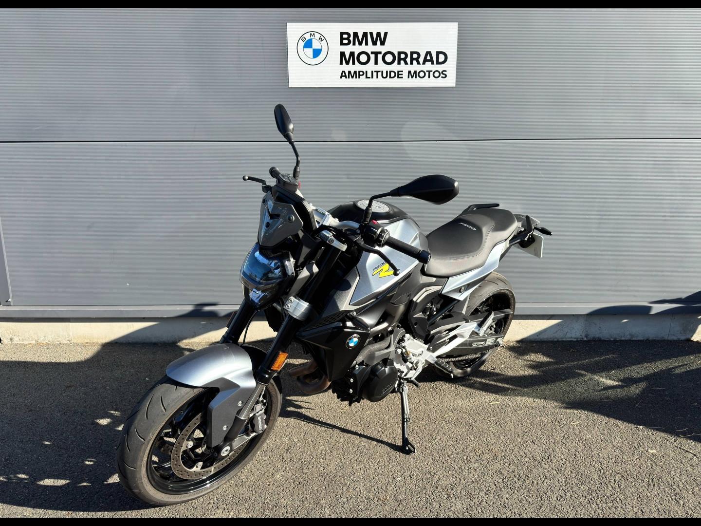 BMW F