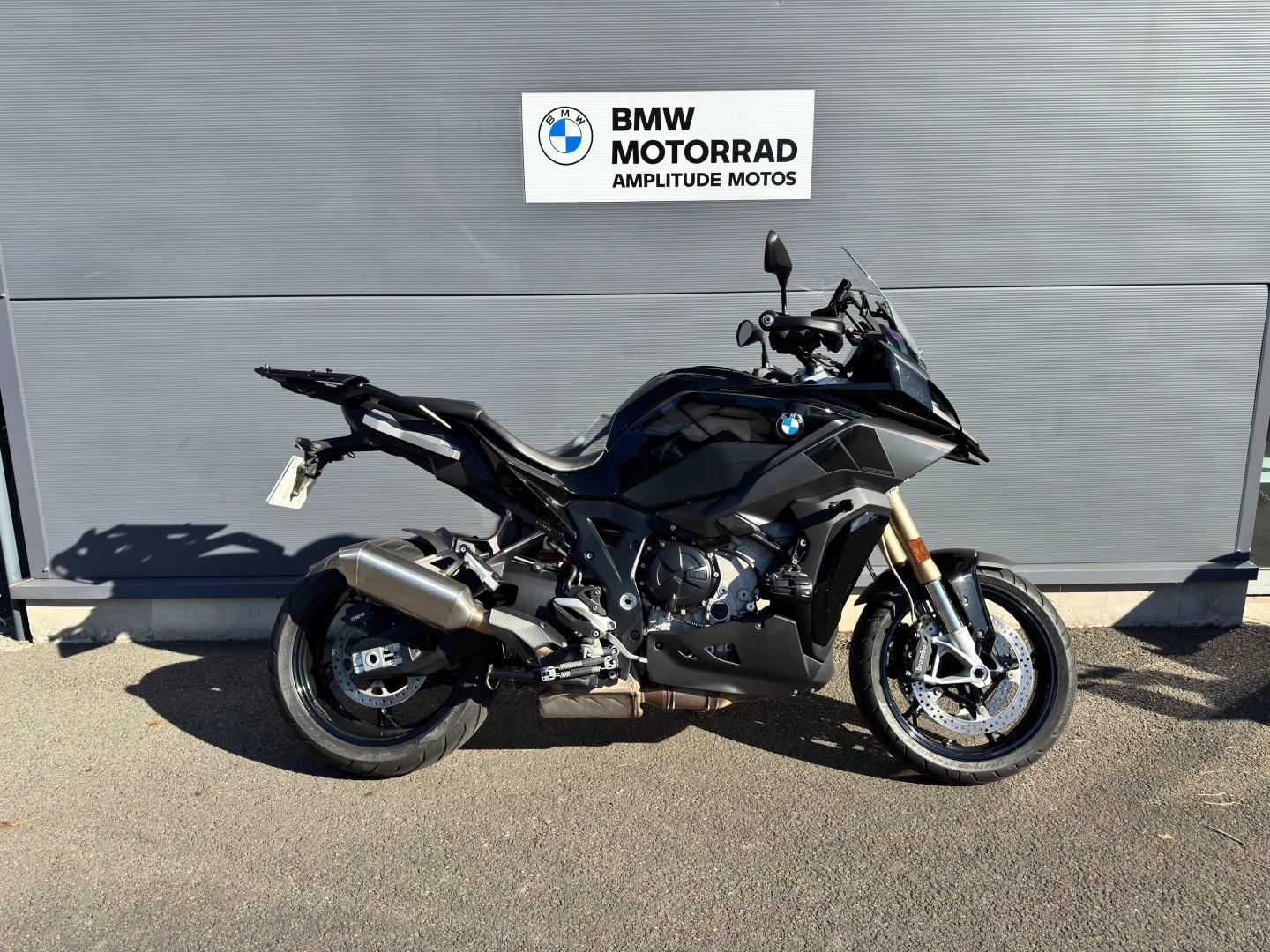 BMW S
