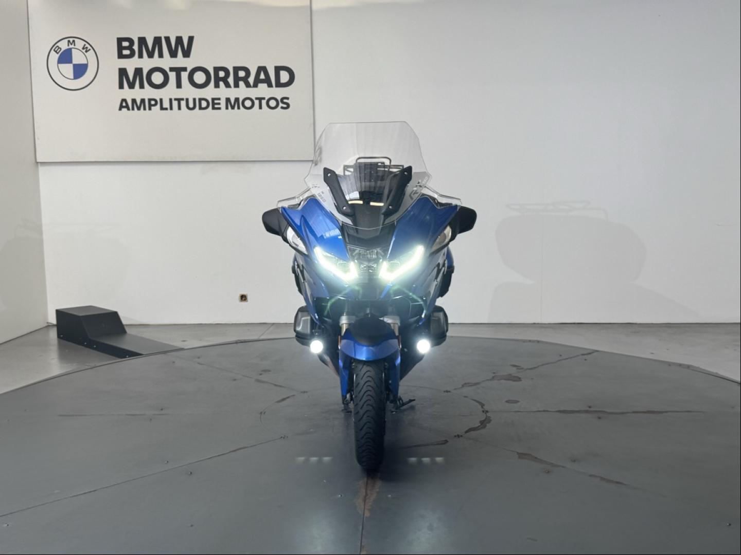 BMW R