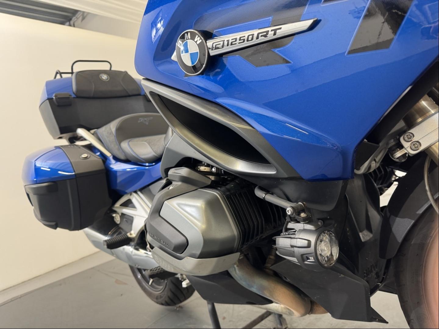 BMW R