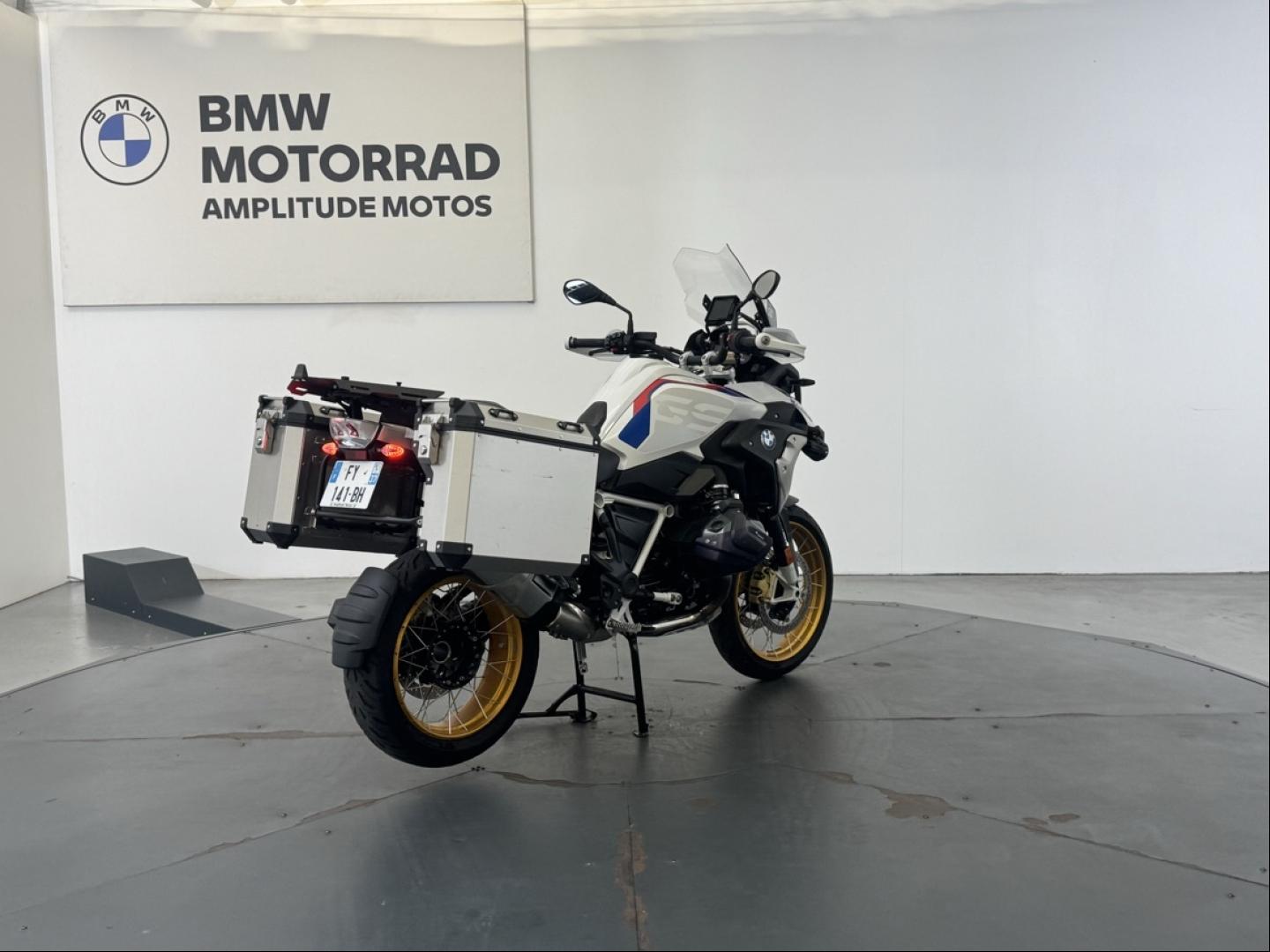 BMW R
