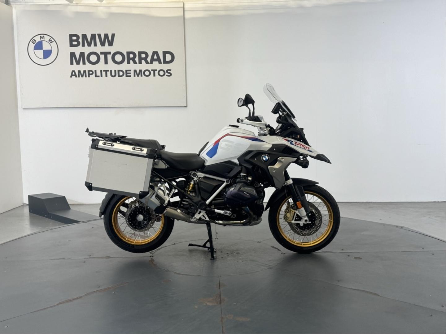 BMW R