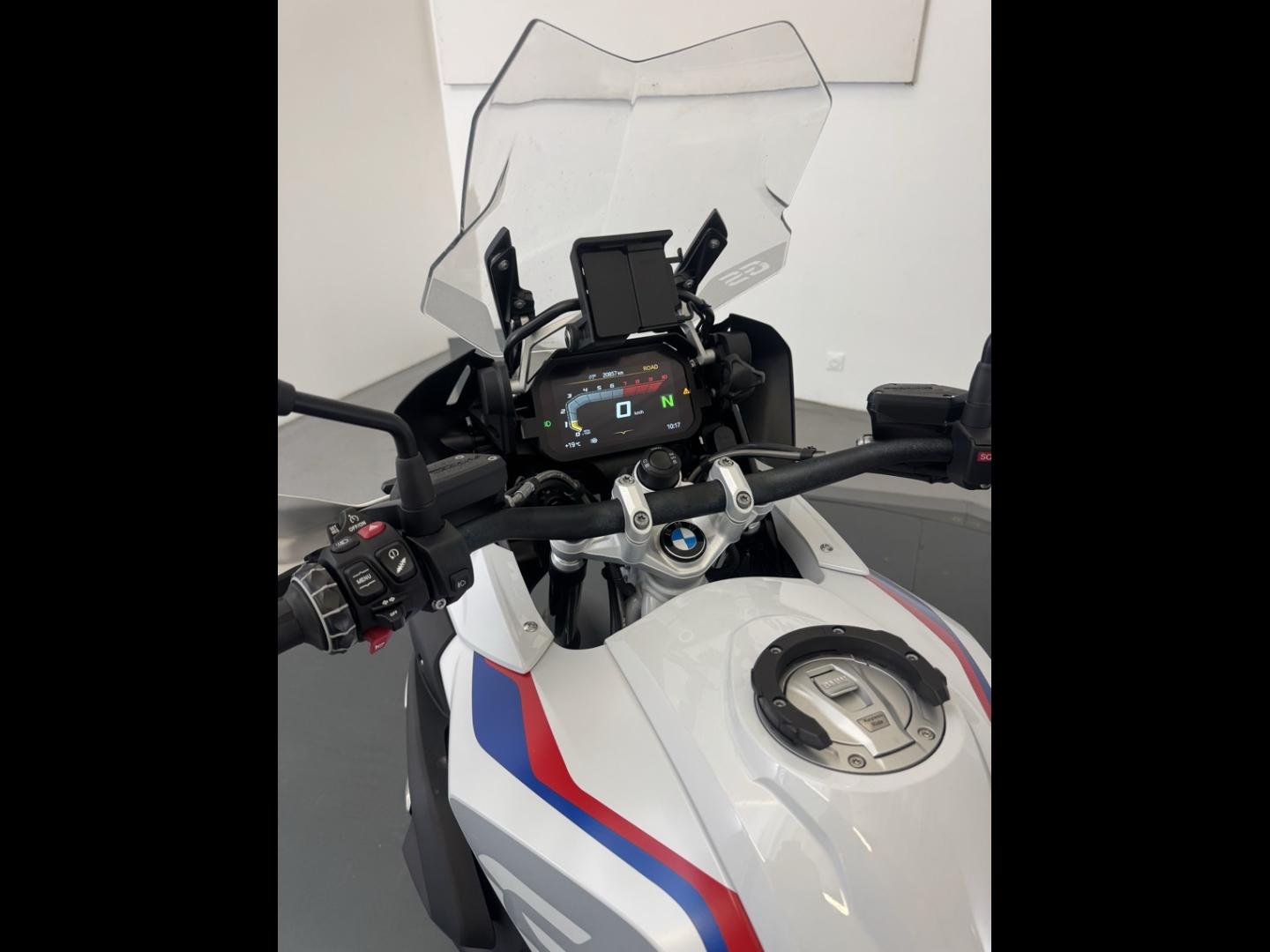 BMW R