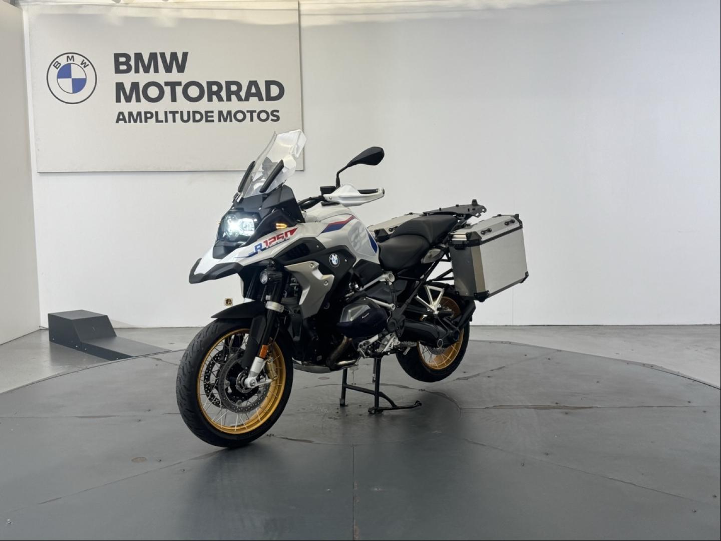 BMW R