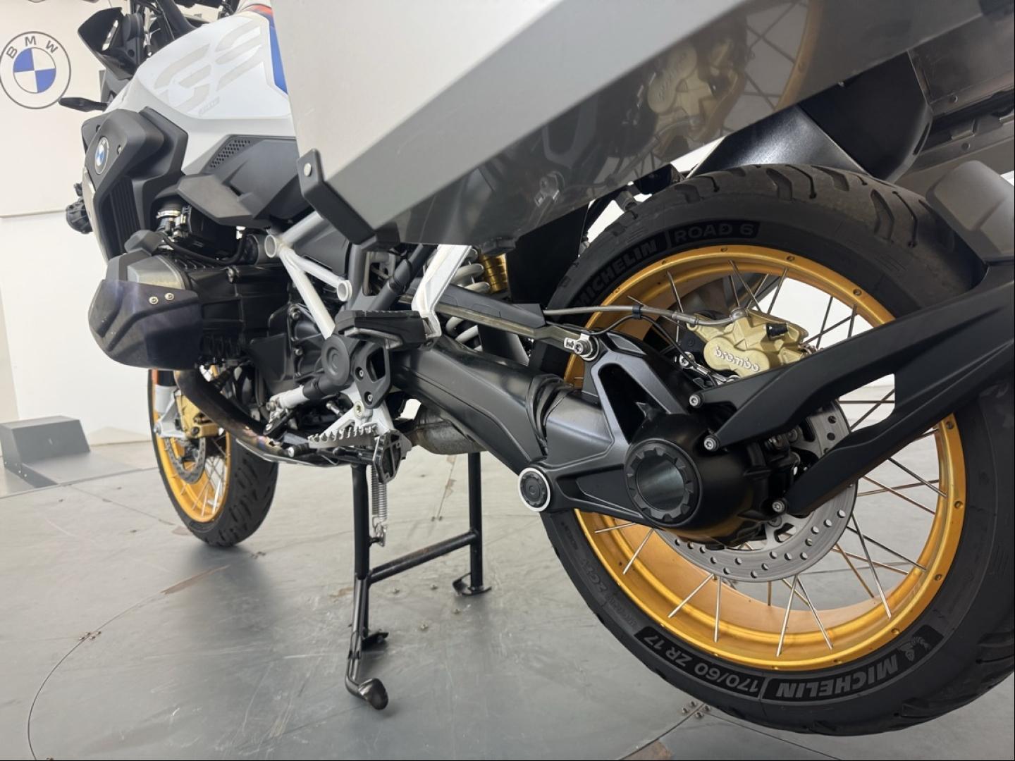 BMW R