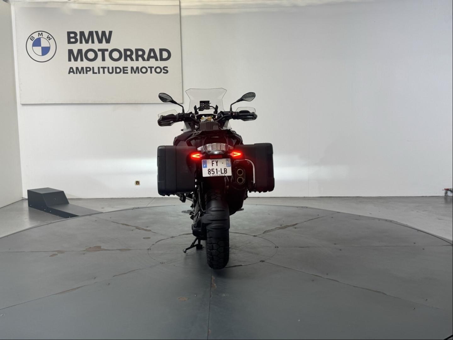 BMW R