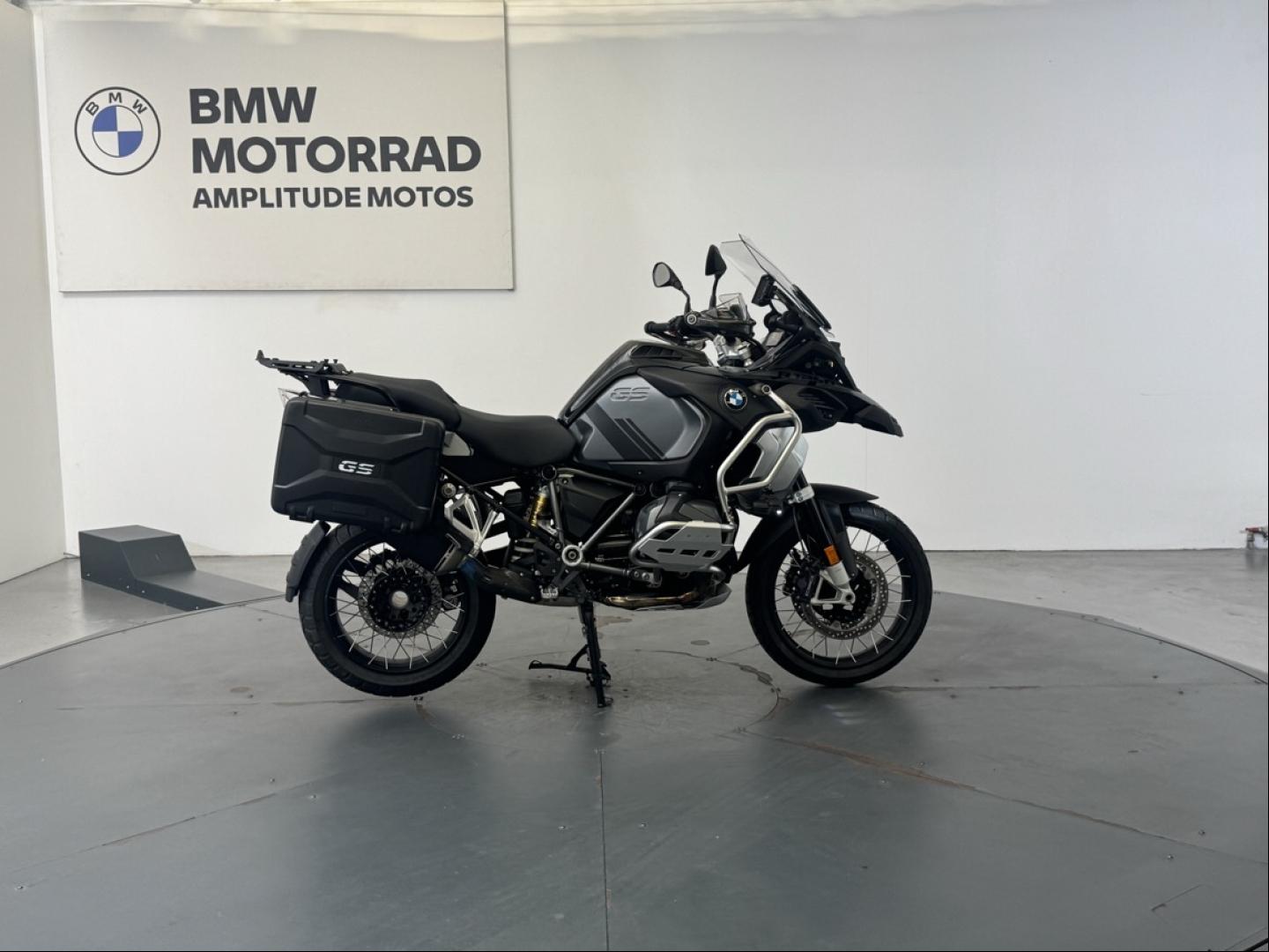 BMW R