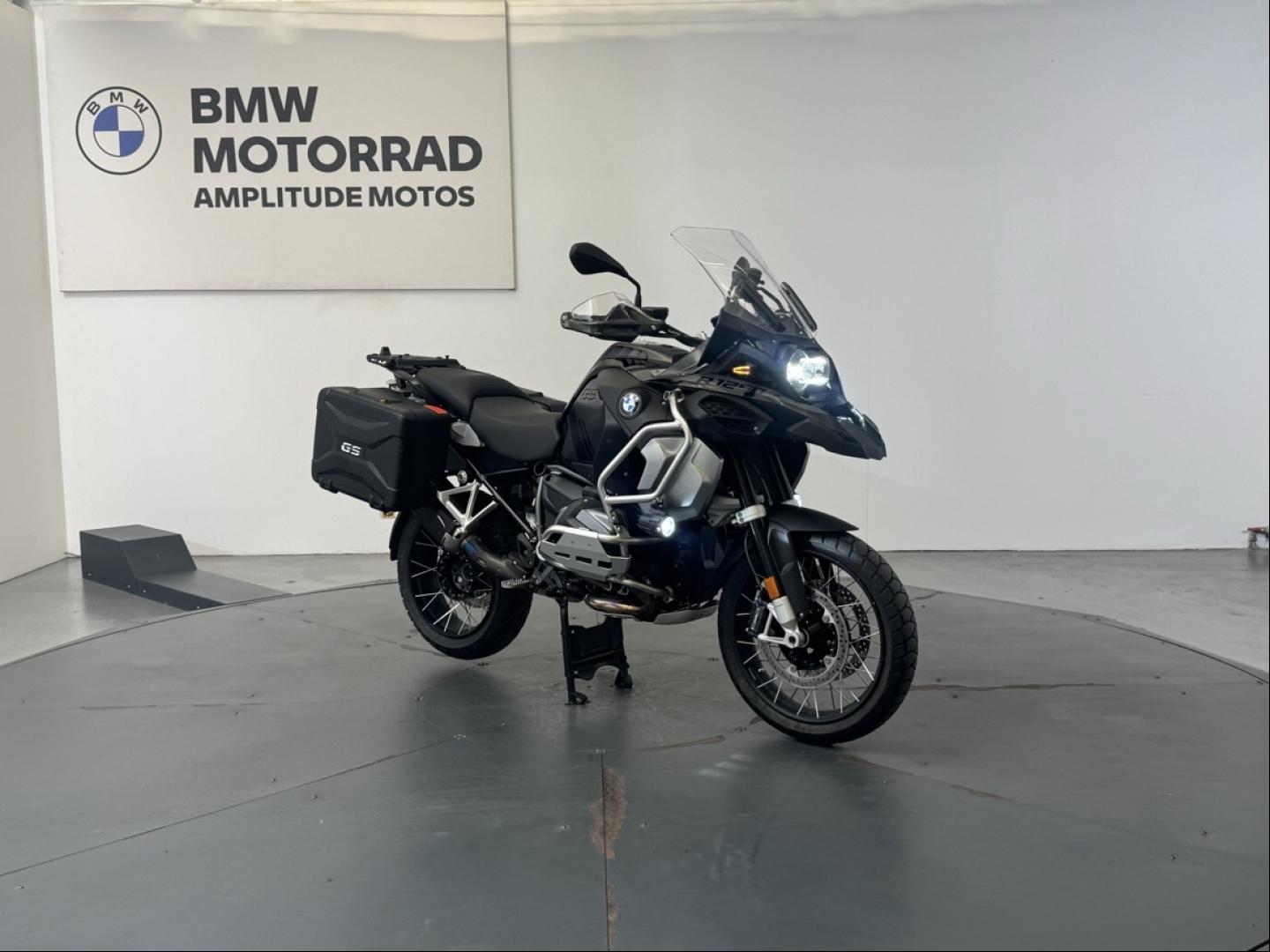 BMW R