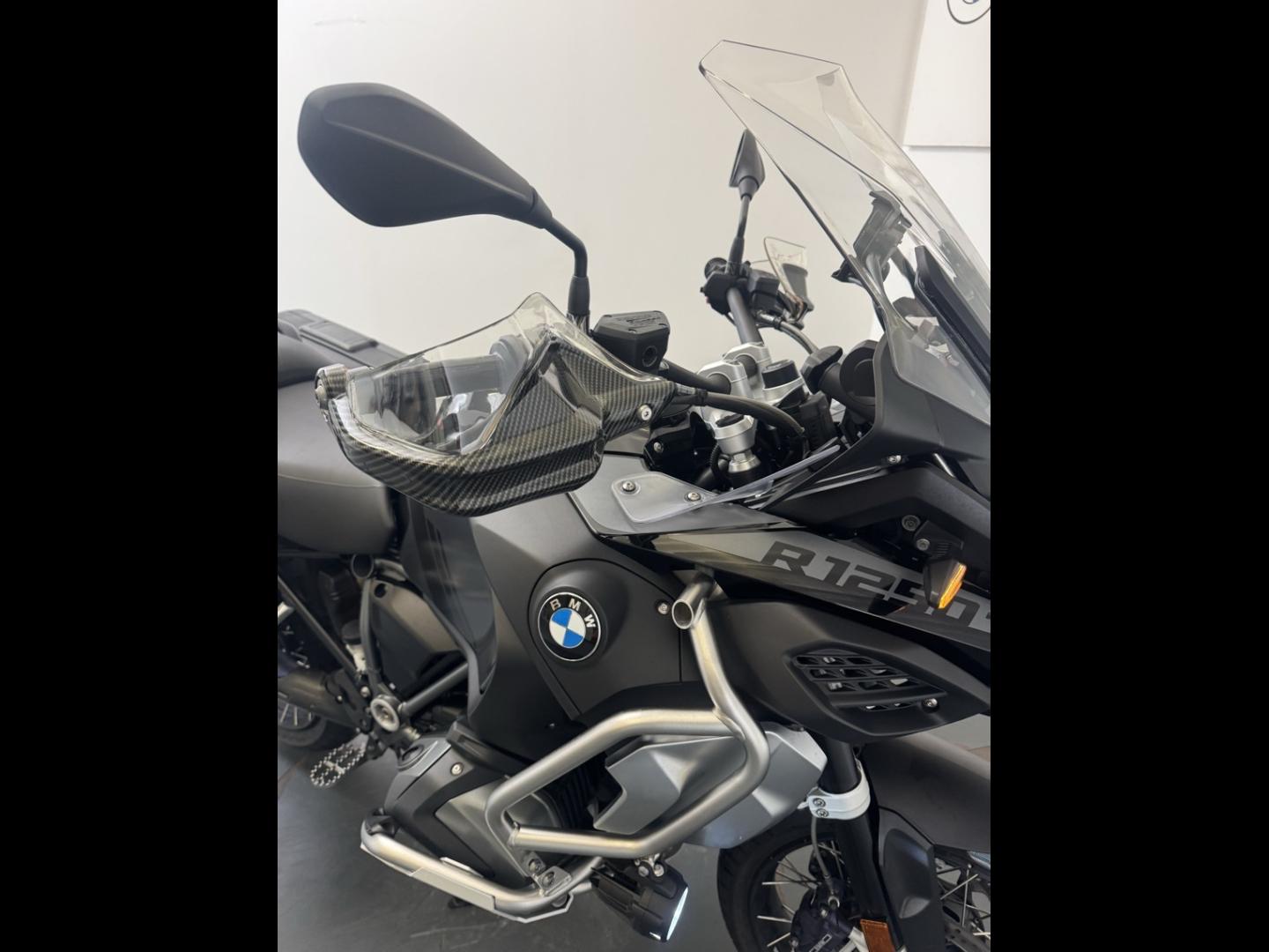 BMW R