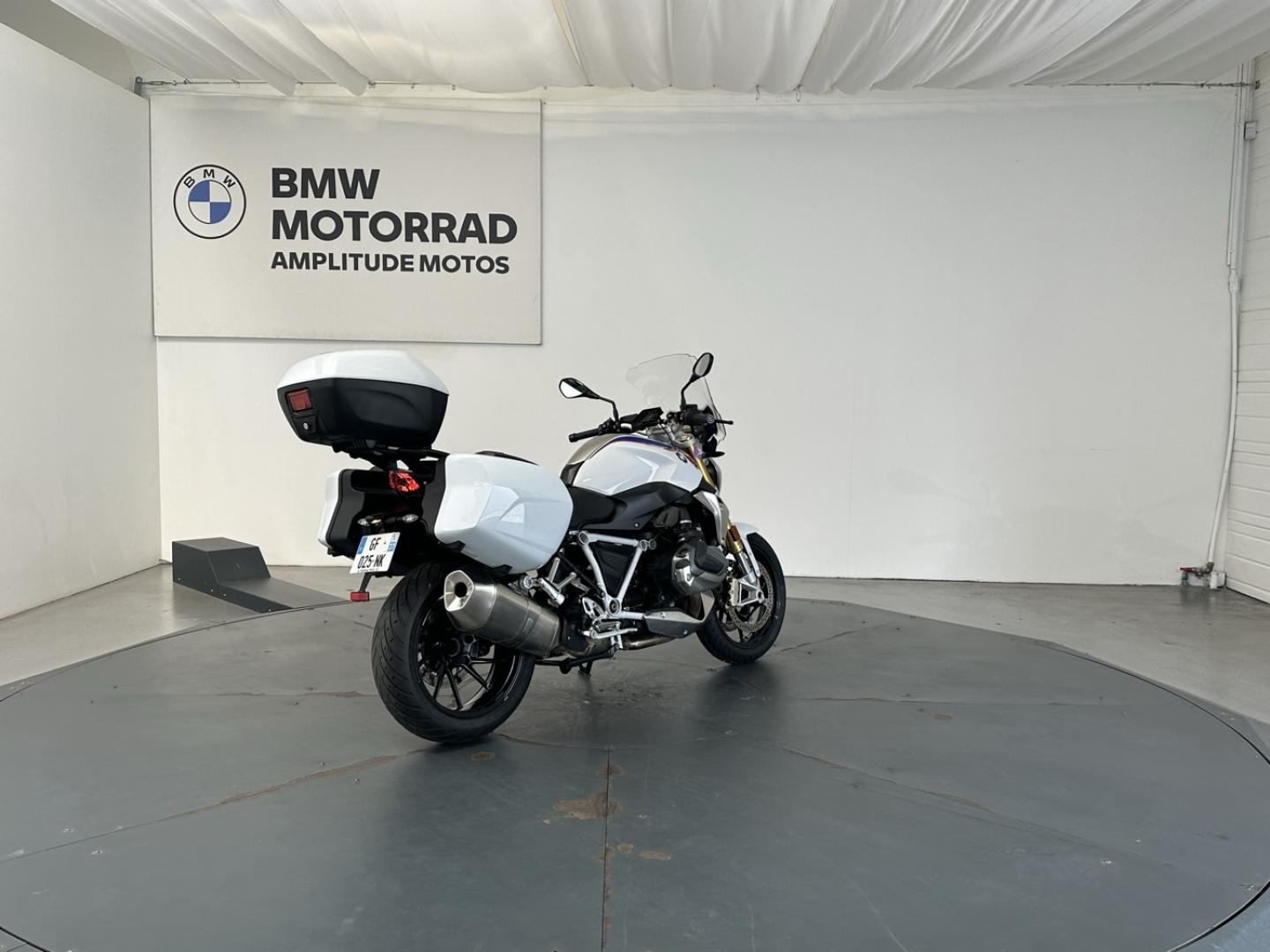 BMW R