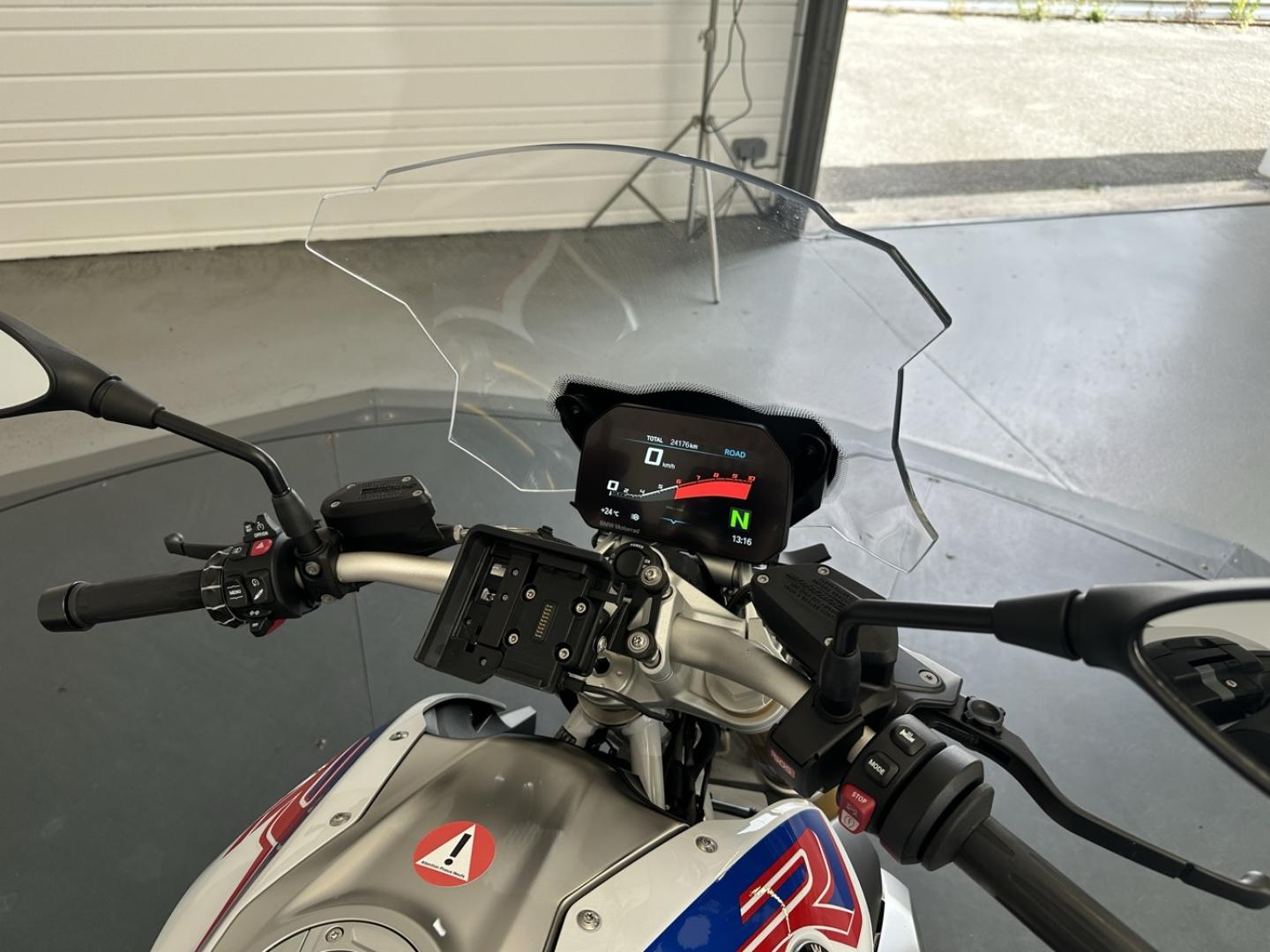BMW R