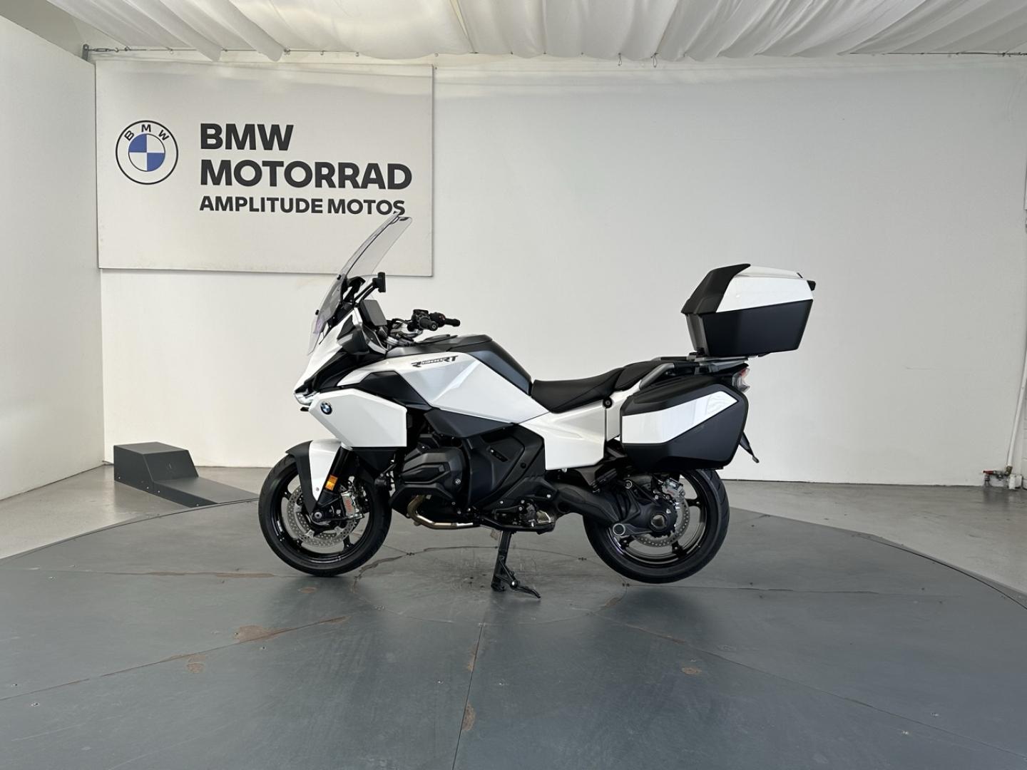 BMW R