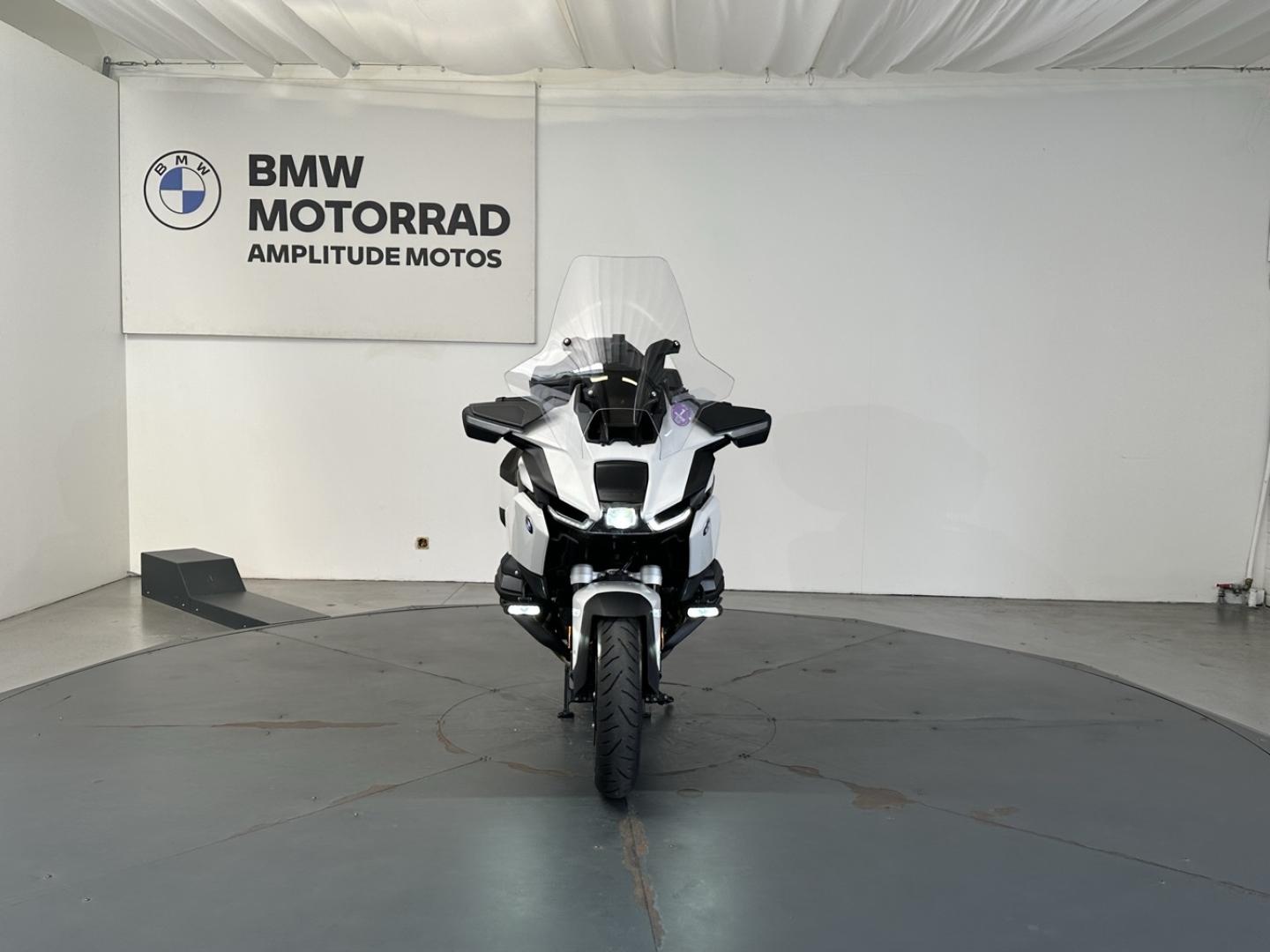 BMW R