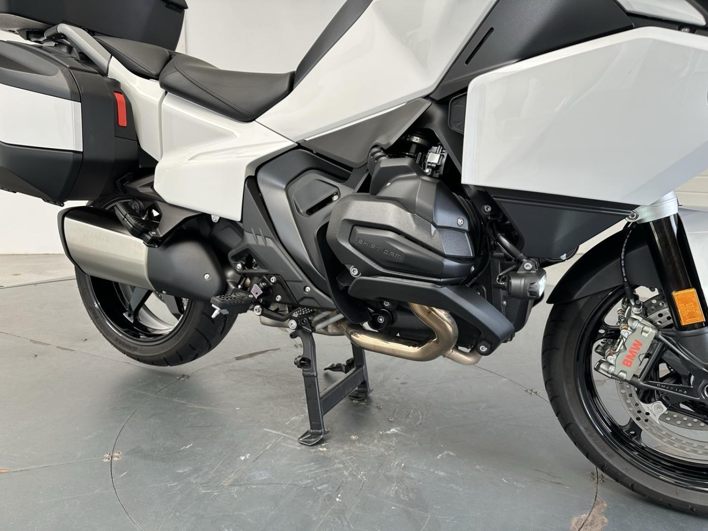 BMW R