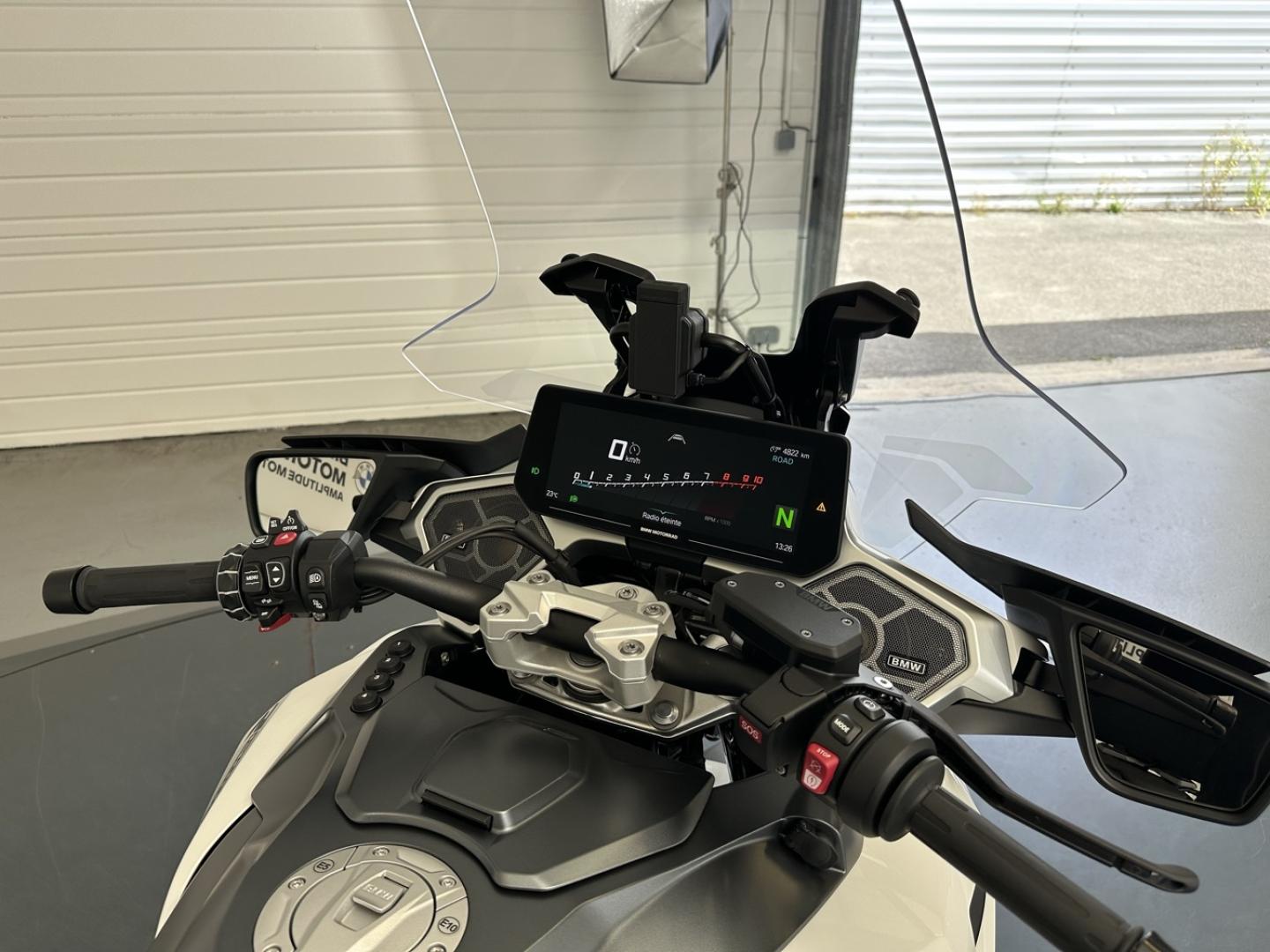 BMW R