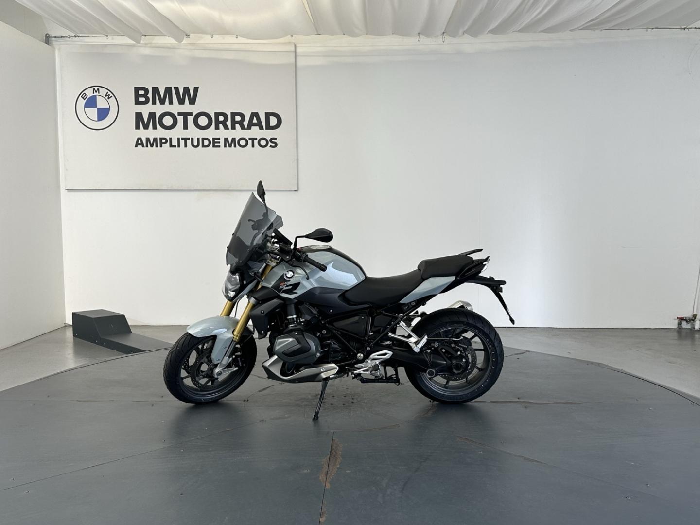 BMW R
