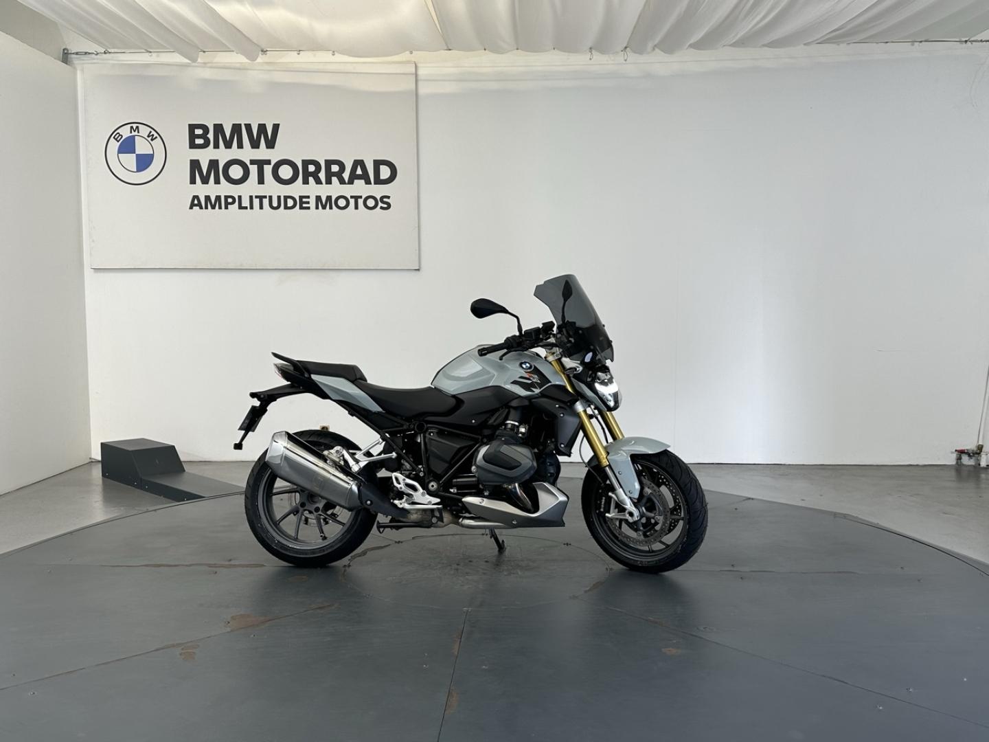 BMW R