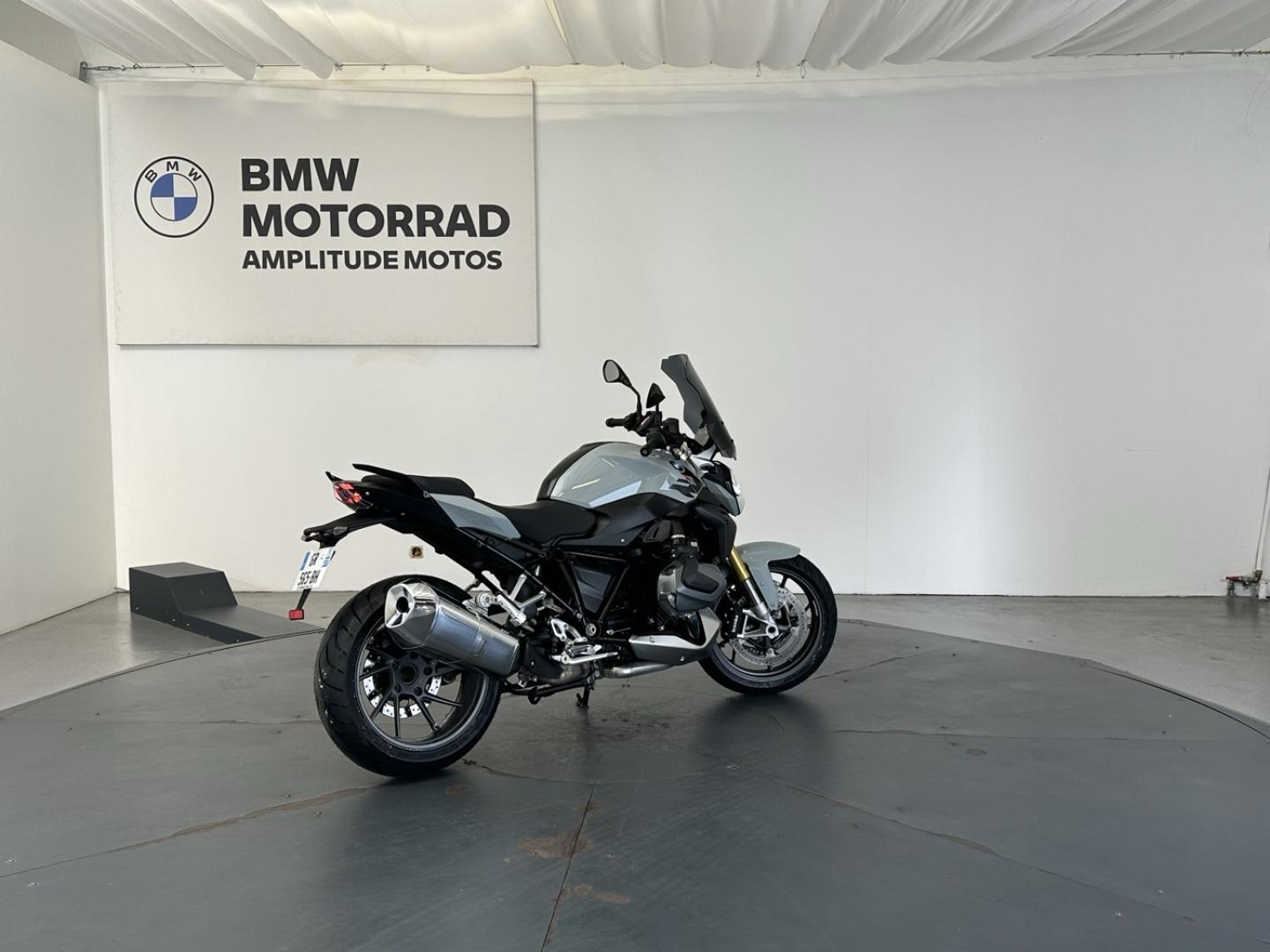 BMW R