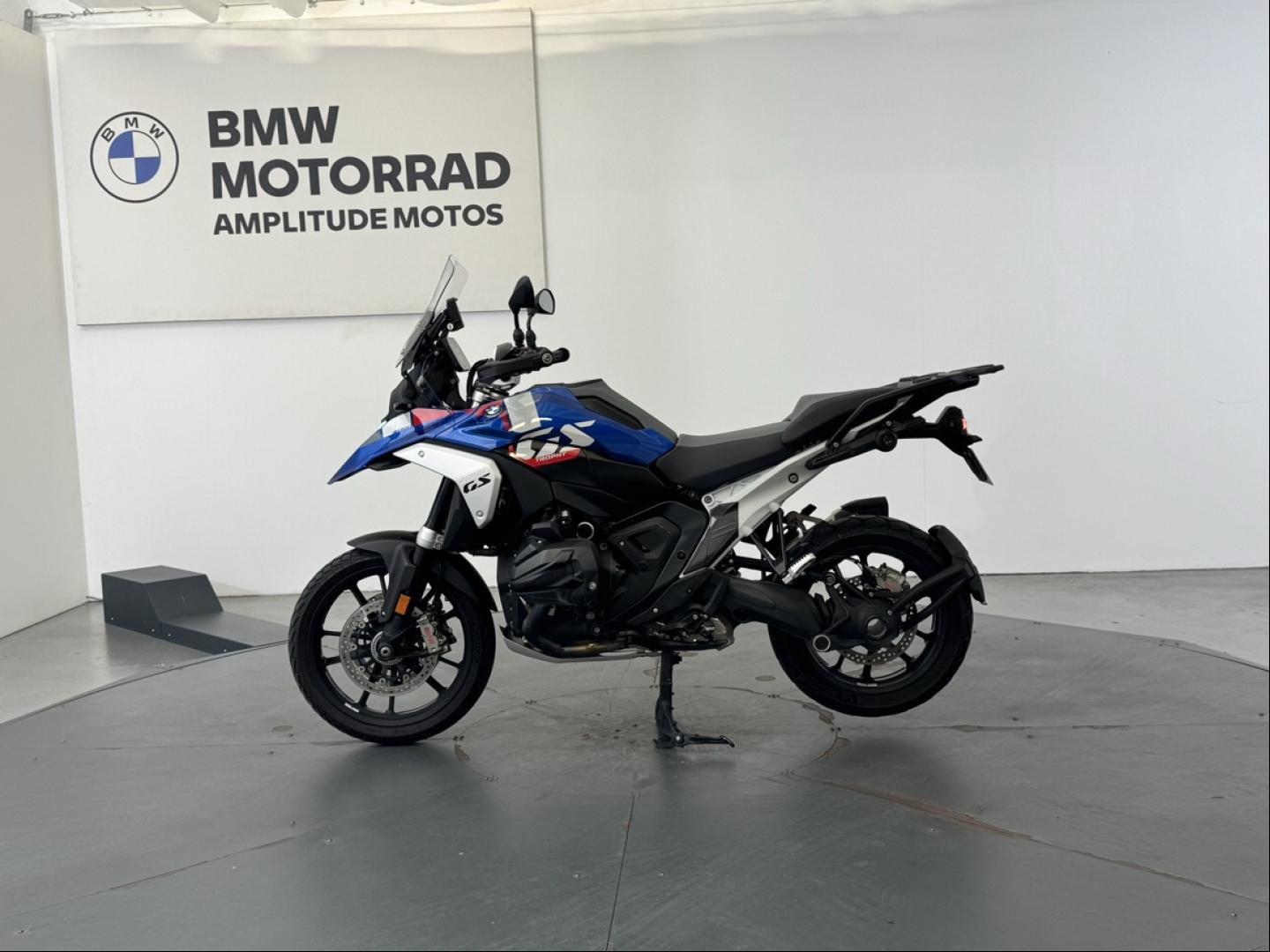 BMW R