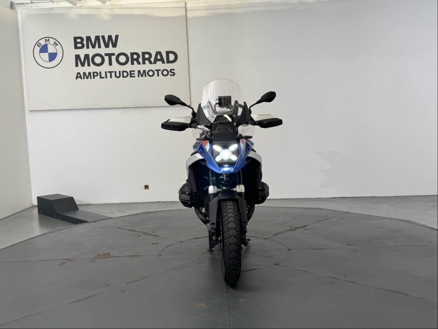 BMW R