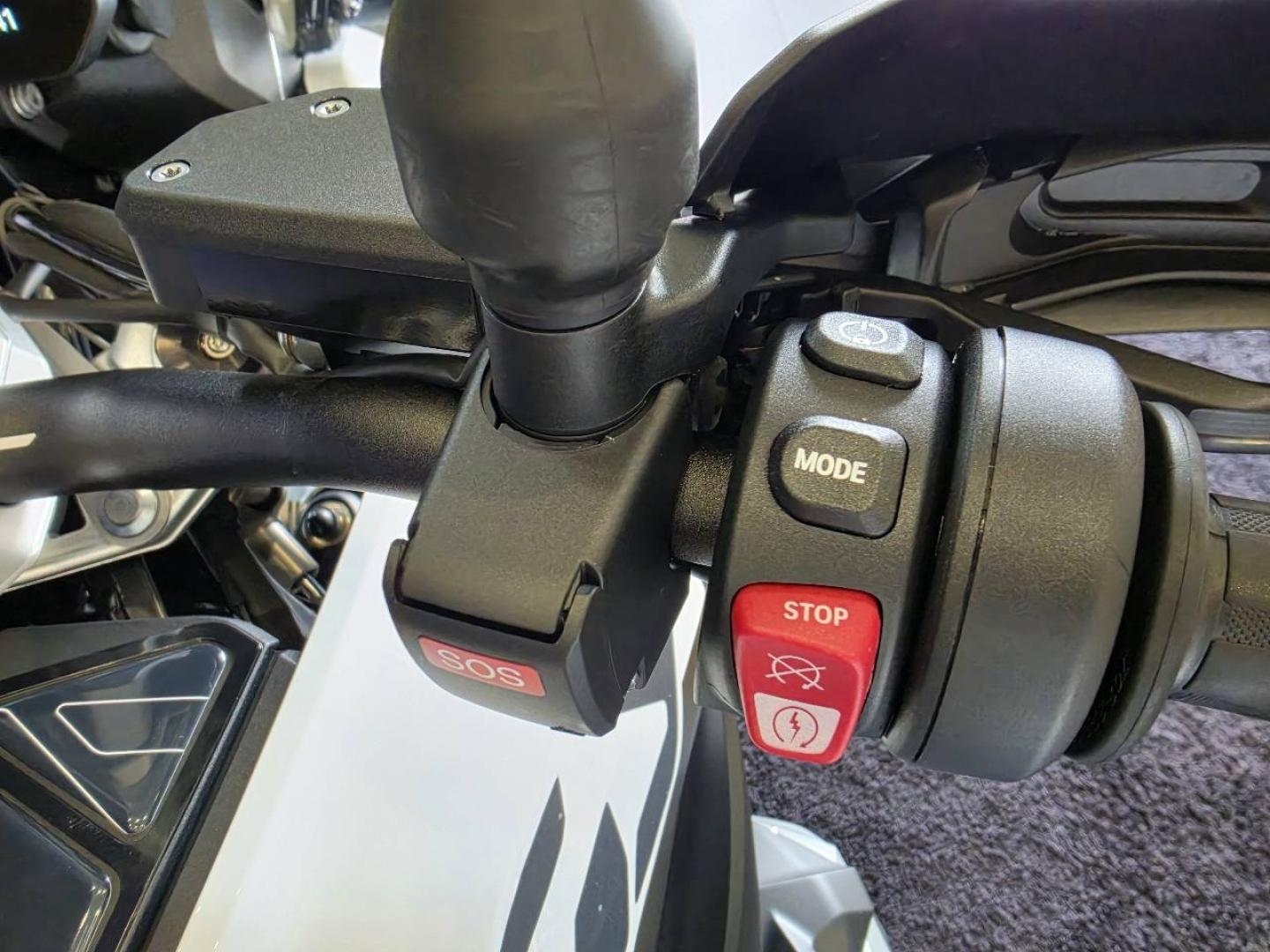 BMW R