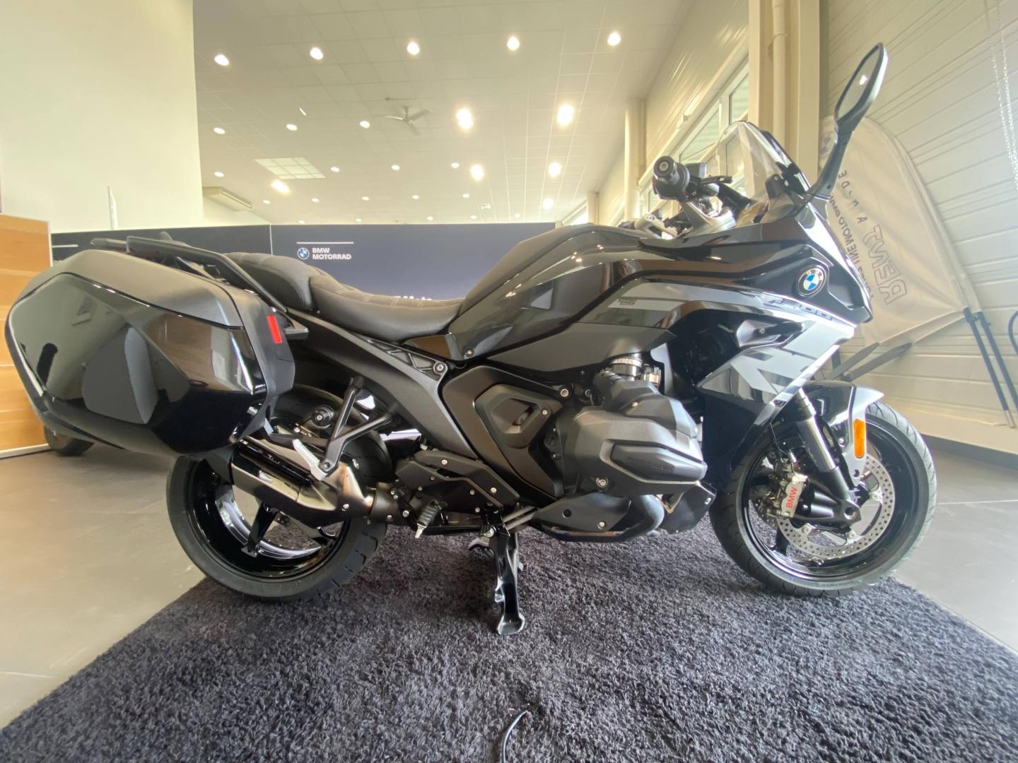 BMW R