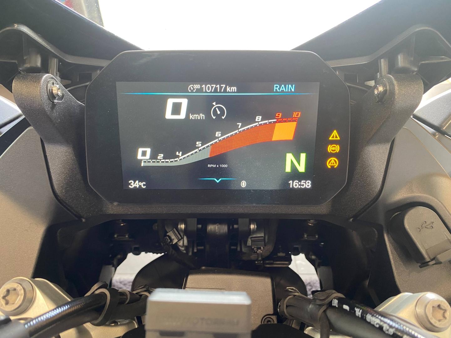 BMW R