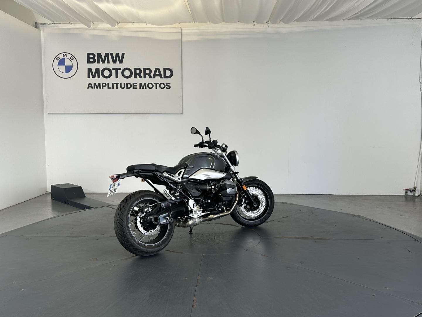 BMW R