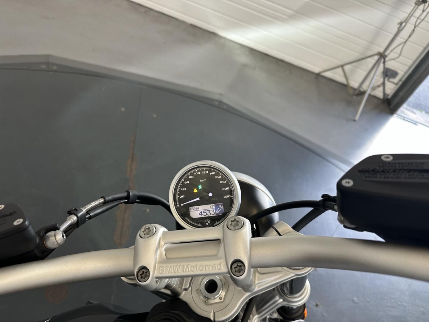 BMW R