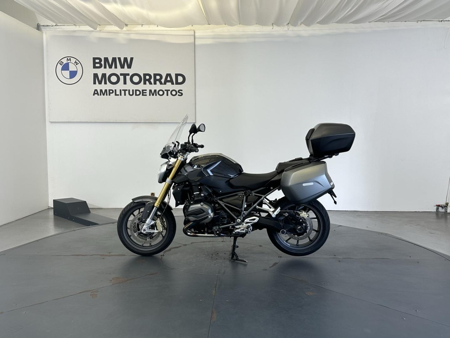 BMW R
