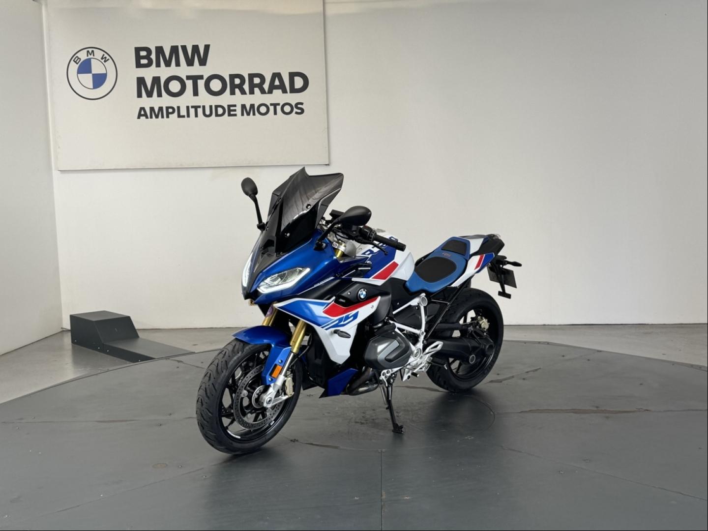 BMW R