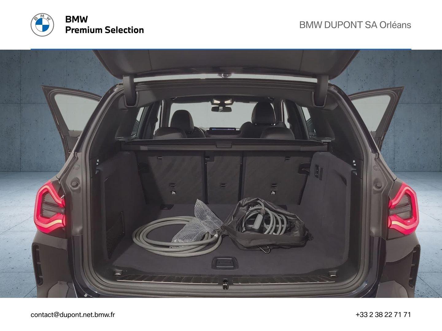 BMW iX3