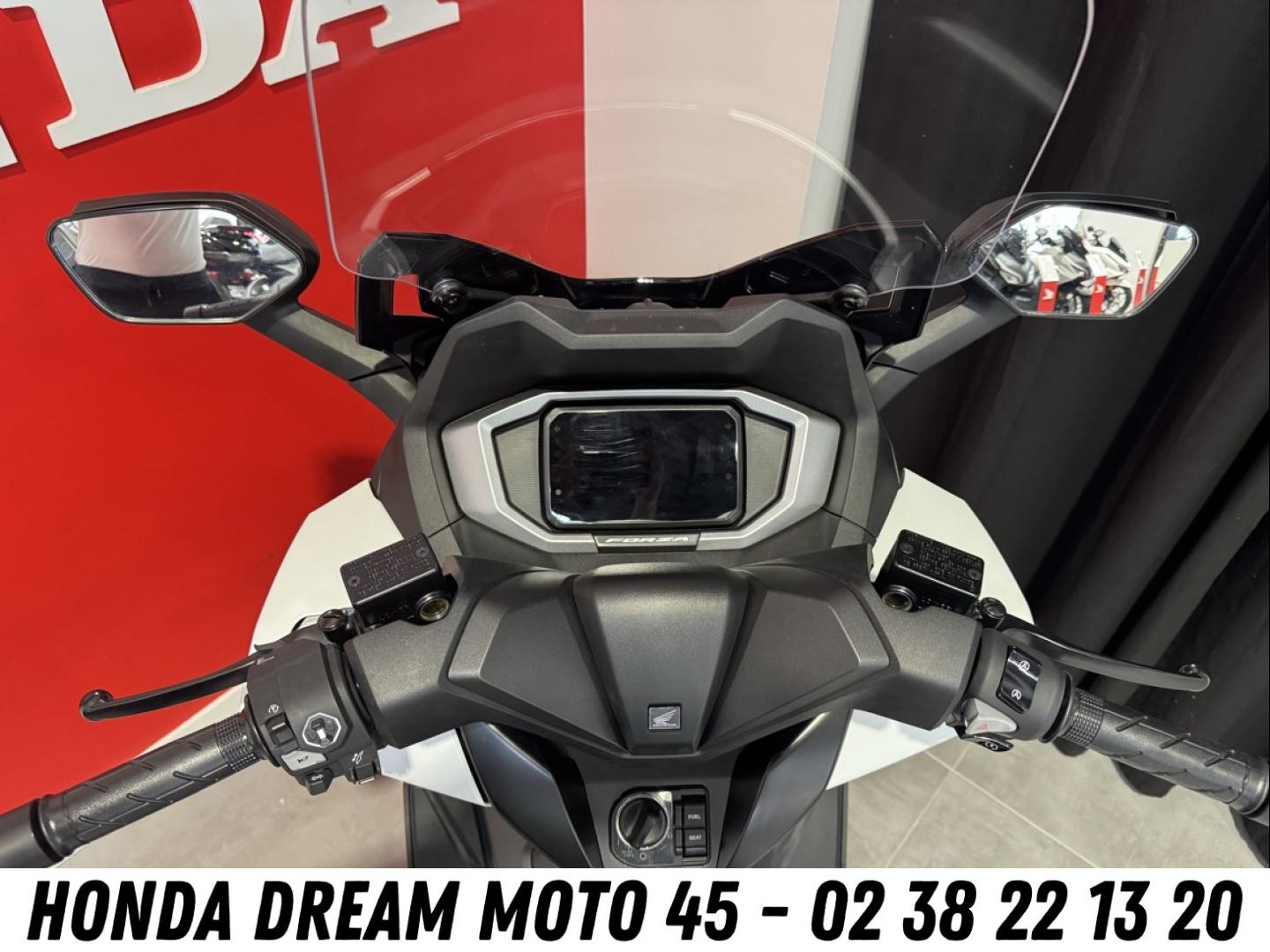 HONDA NSS Forza