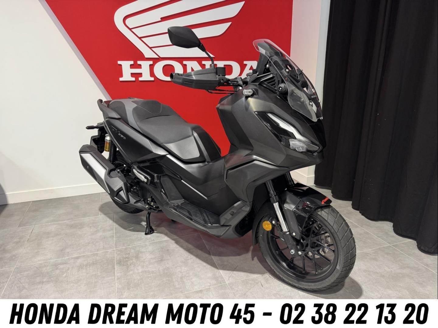 HONDA ADV