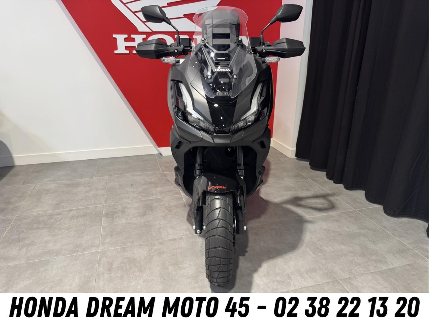 HONDA ADV