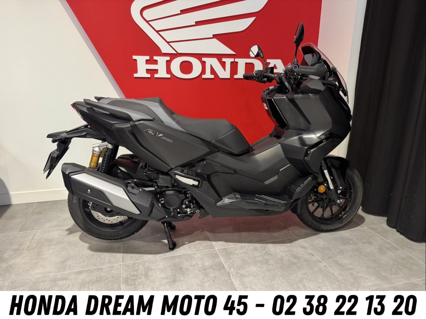 HONDA ADV