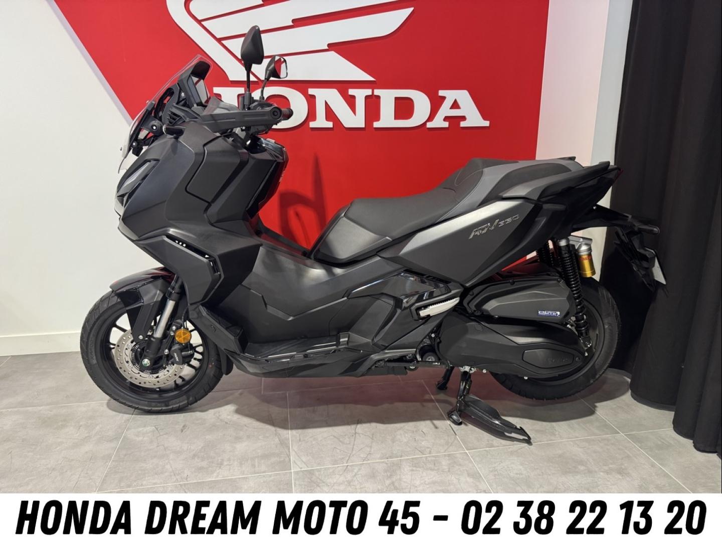 HONDA ADV