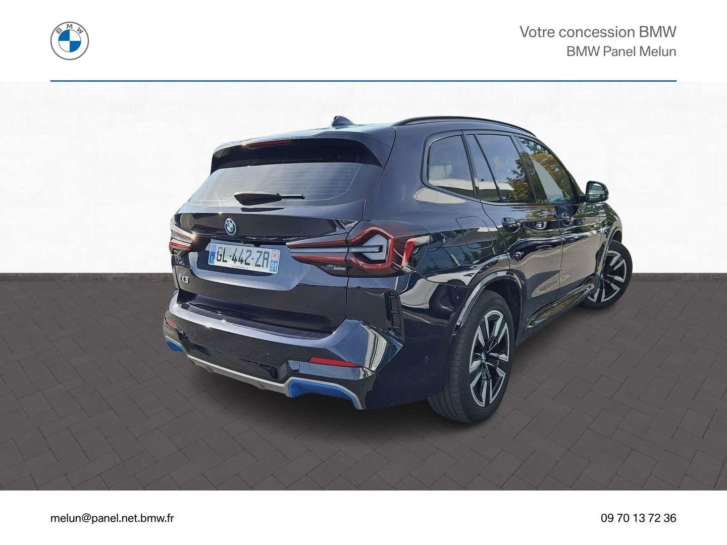 BMW iX3