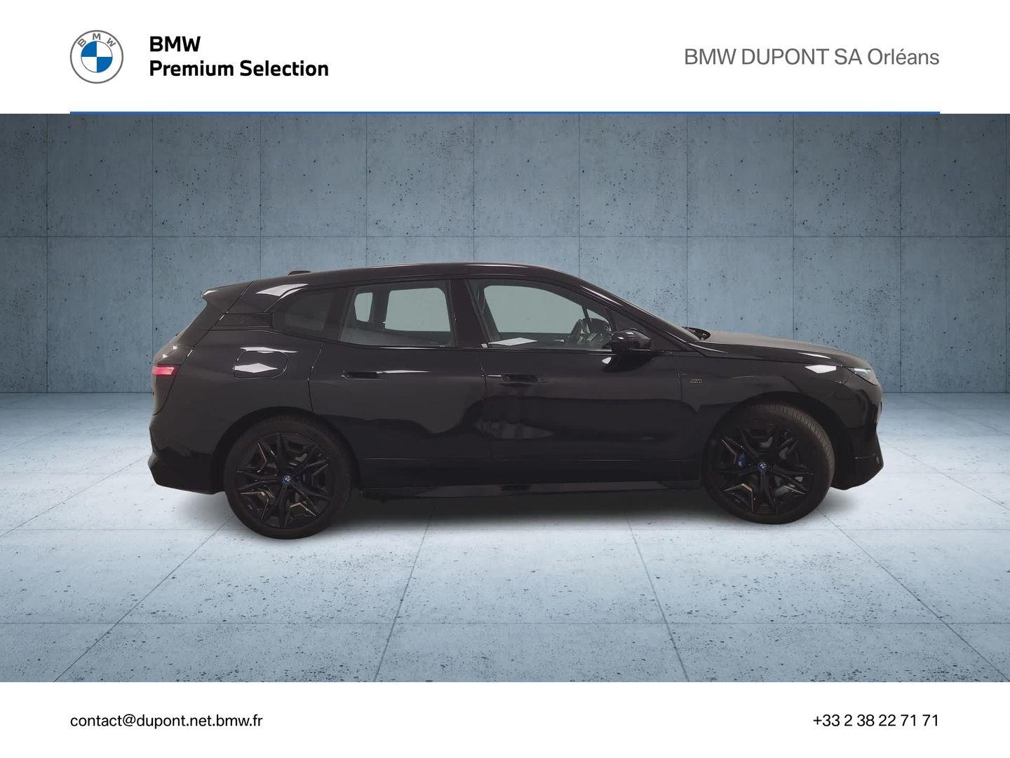BMW iX
