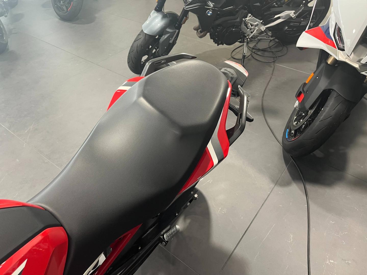 BMW G