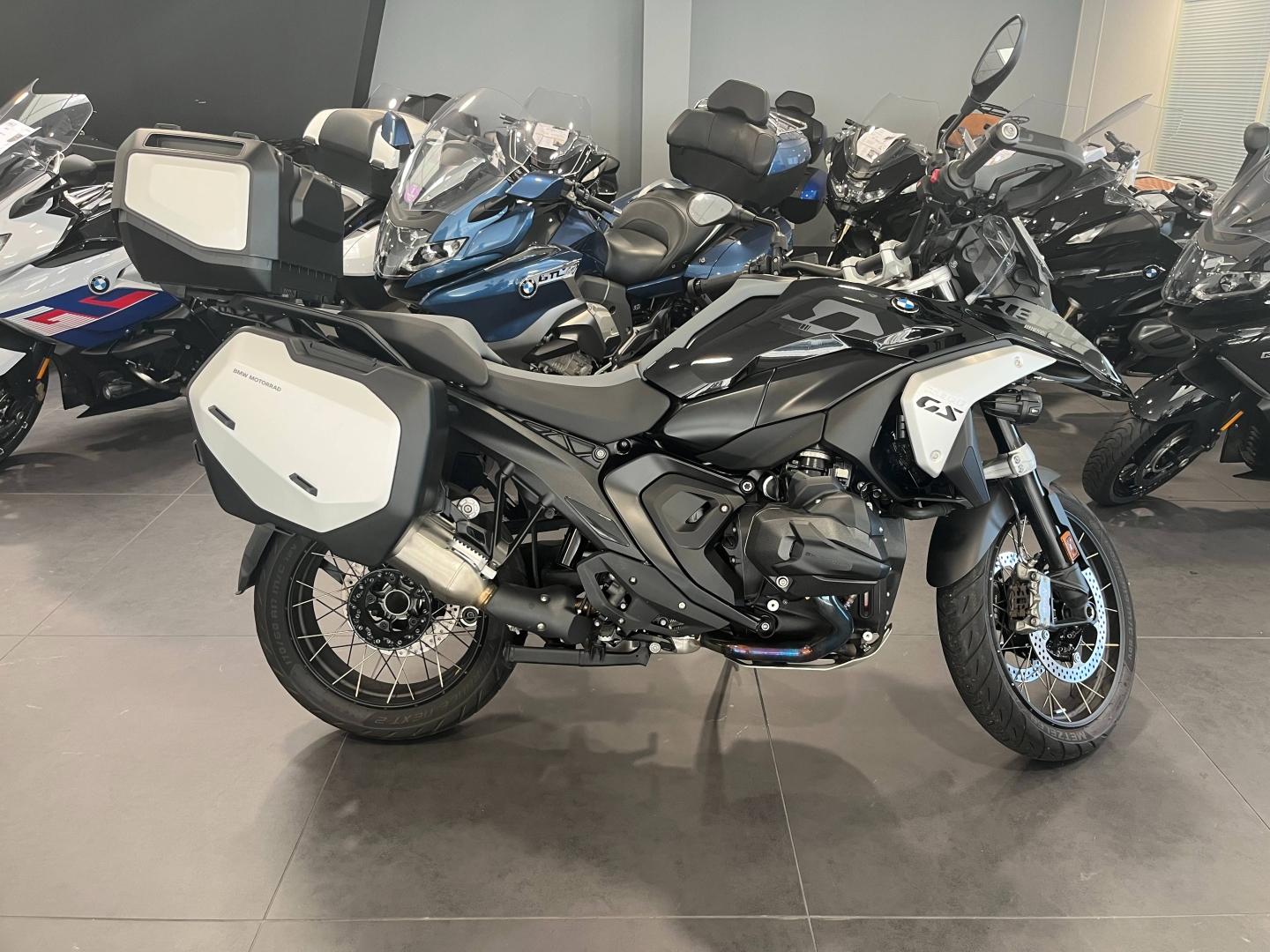 BMW R