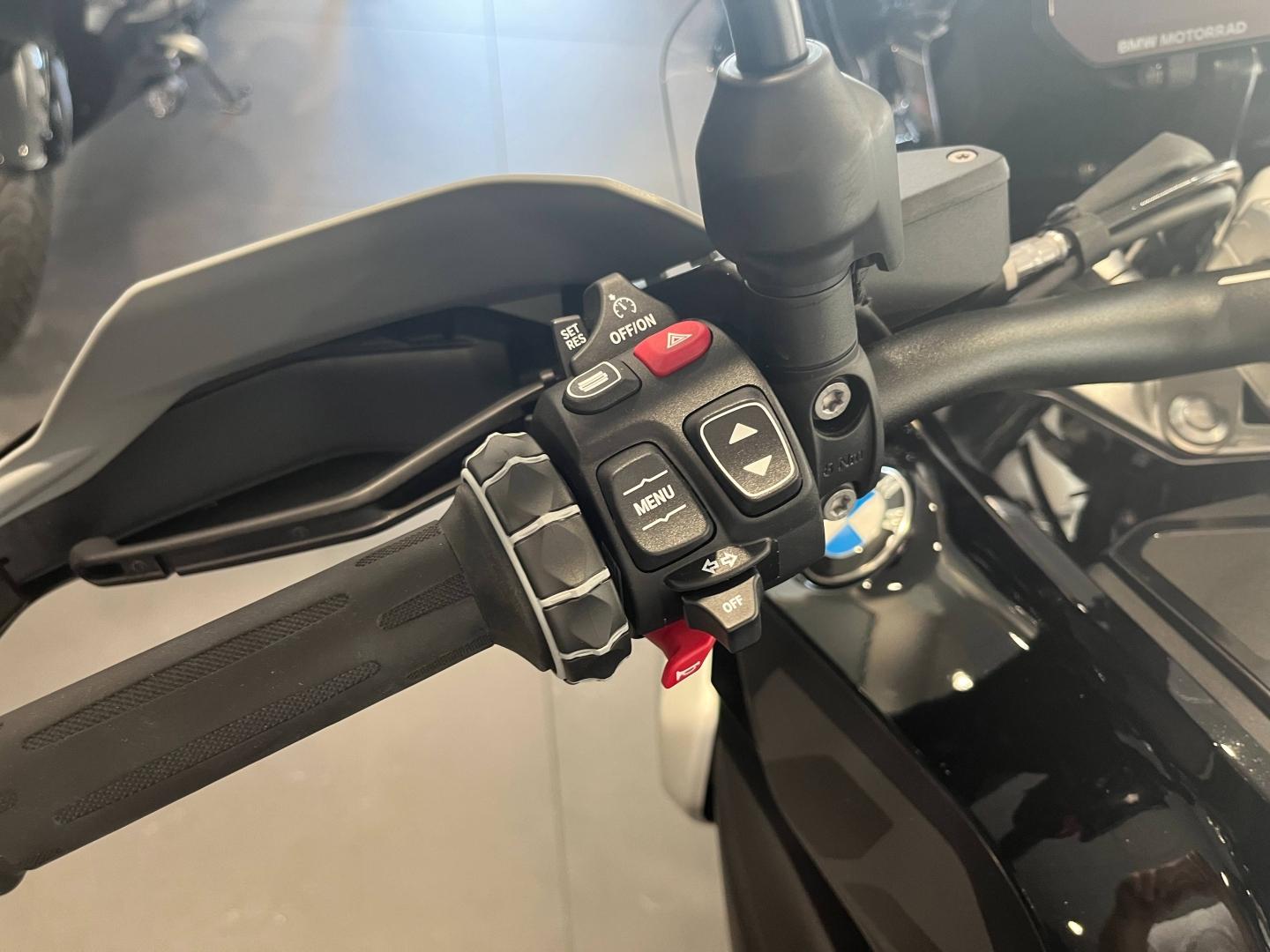 BMW R
