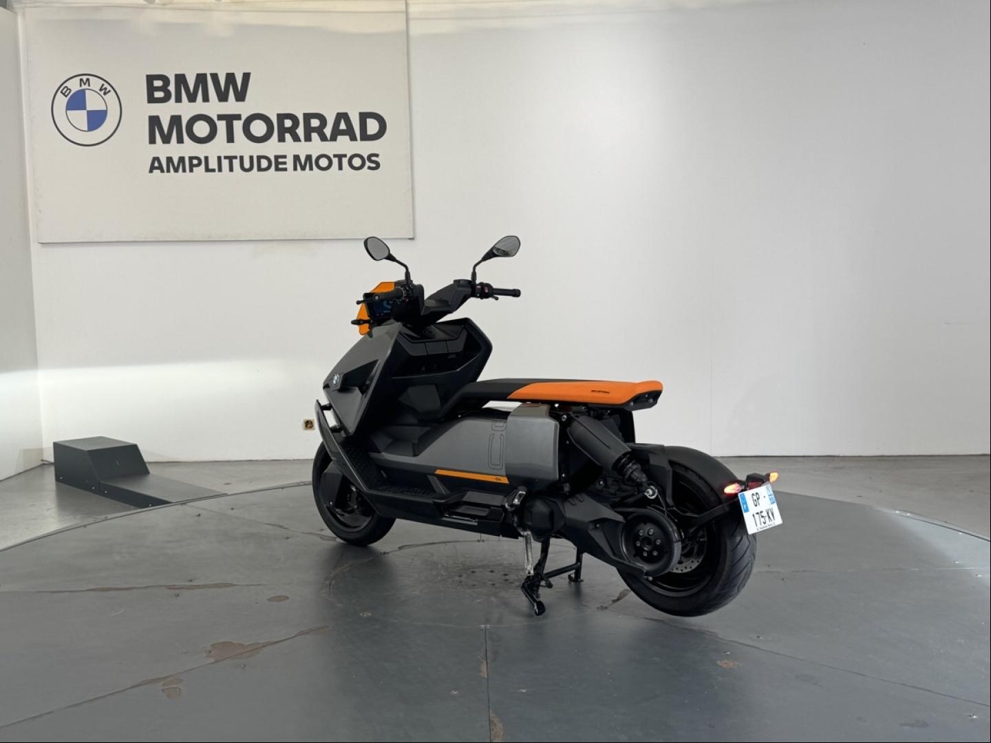 BMW C