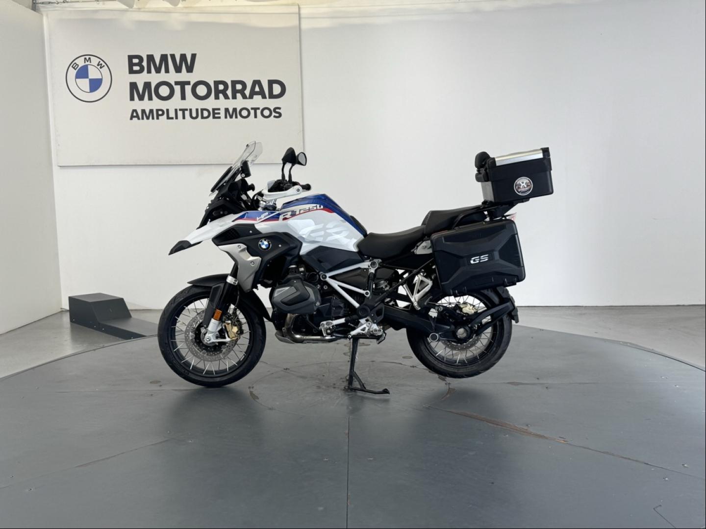 BMW R