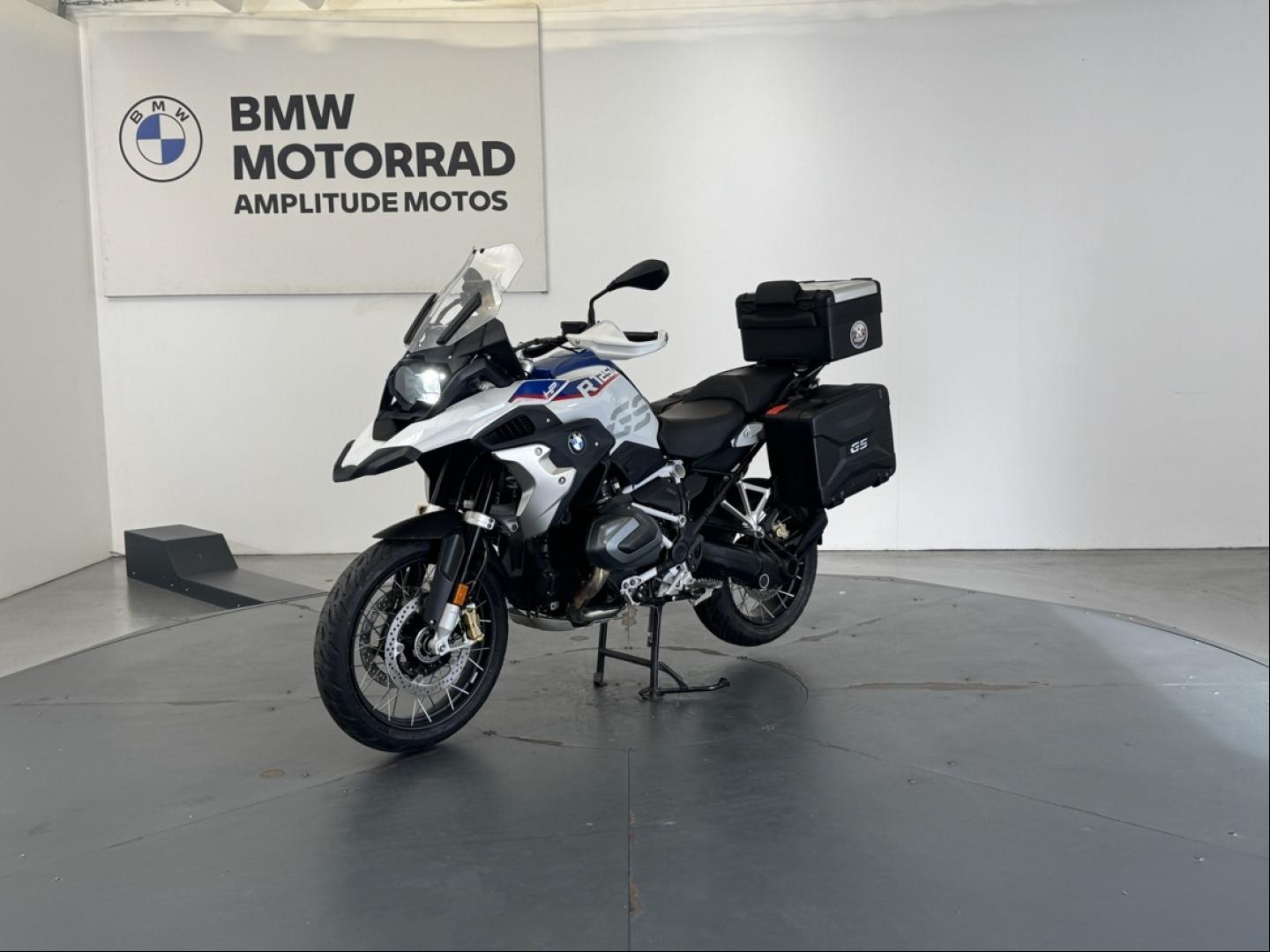 BMW R