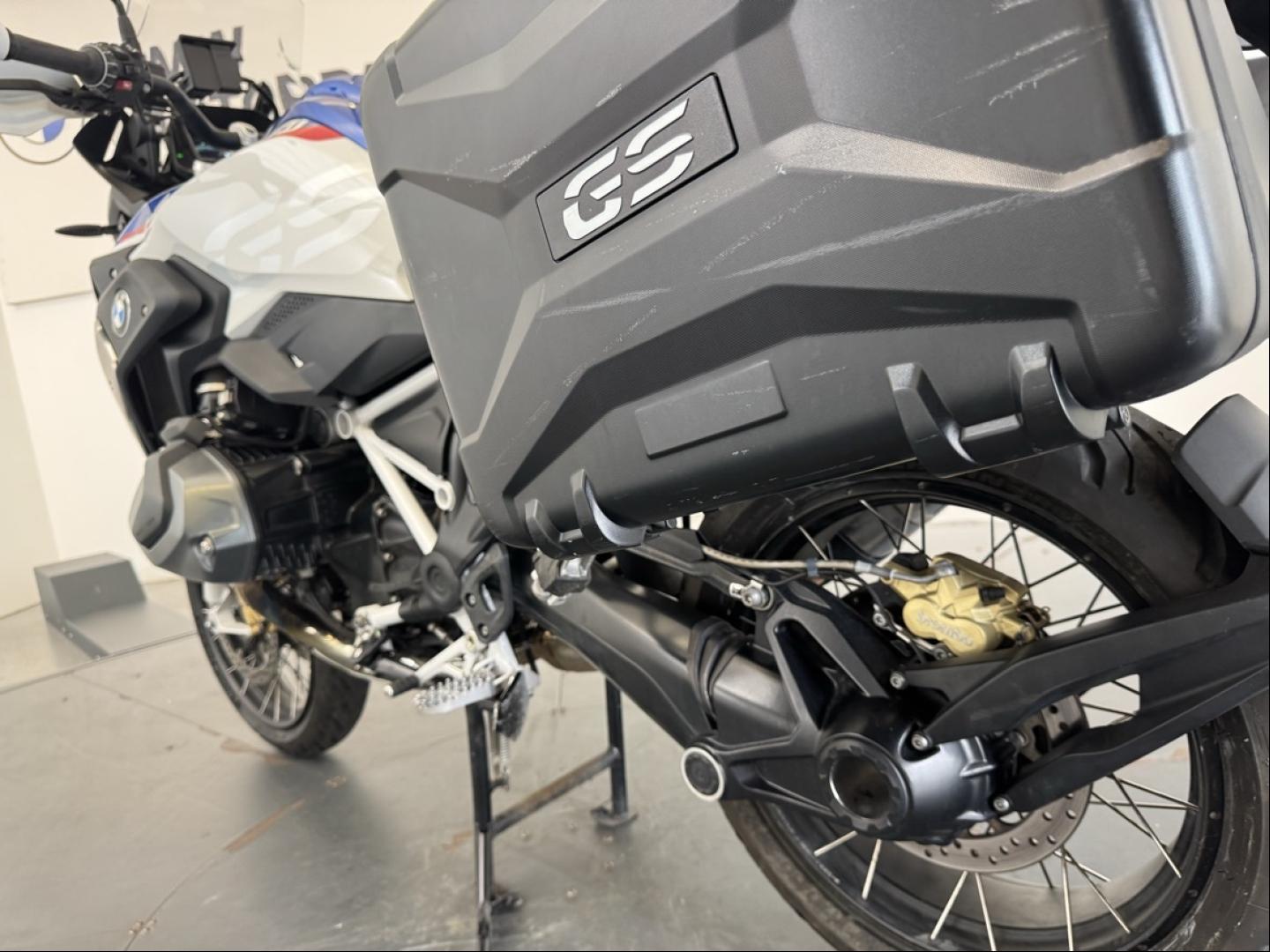 BMW R