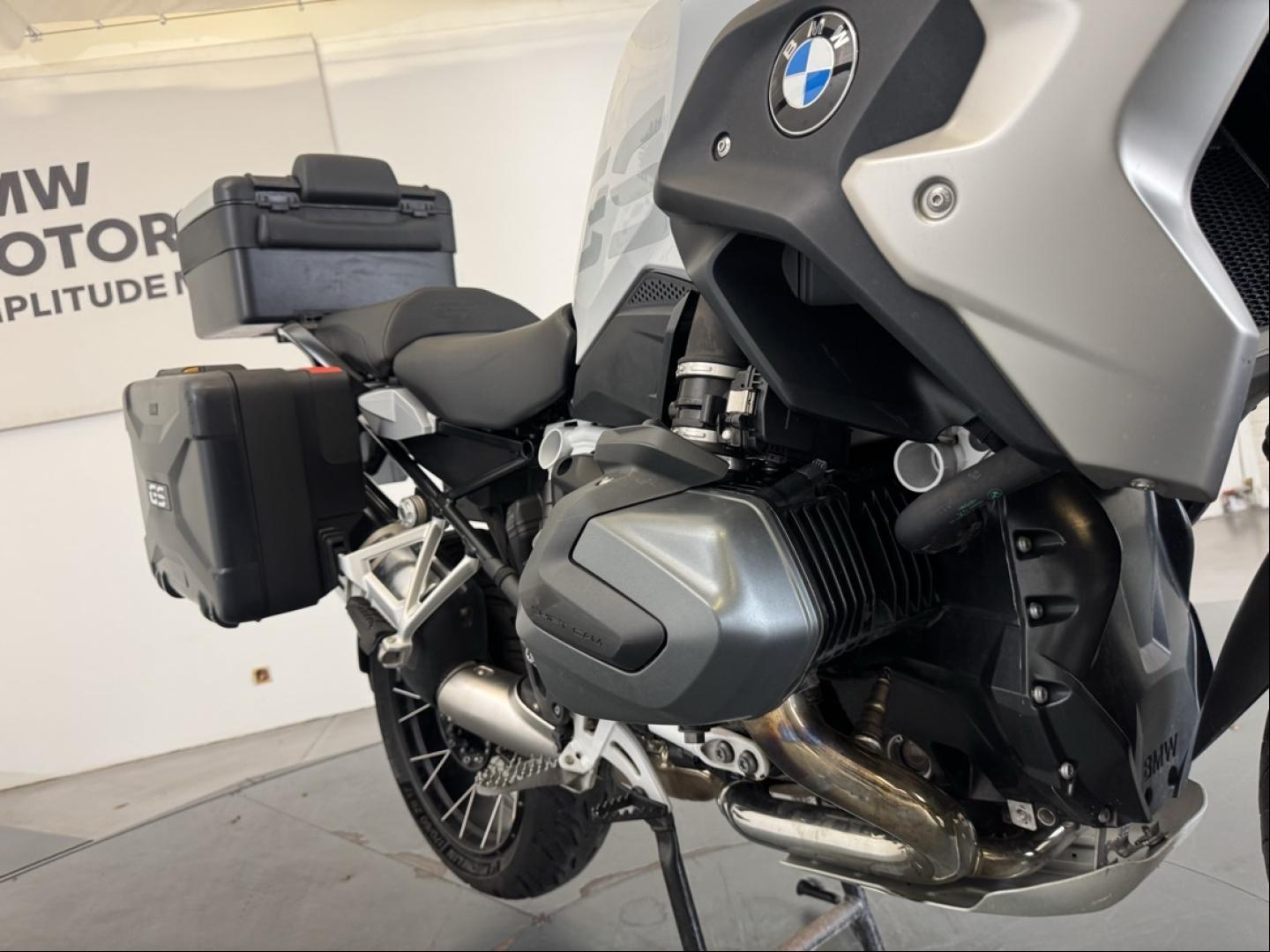 BMW R