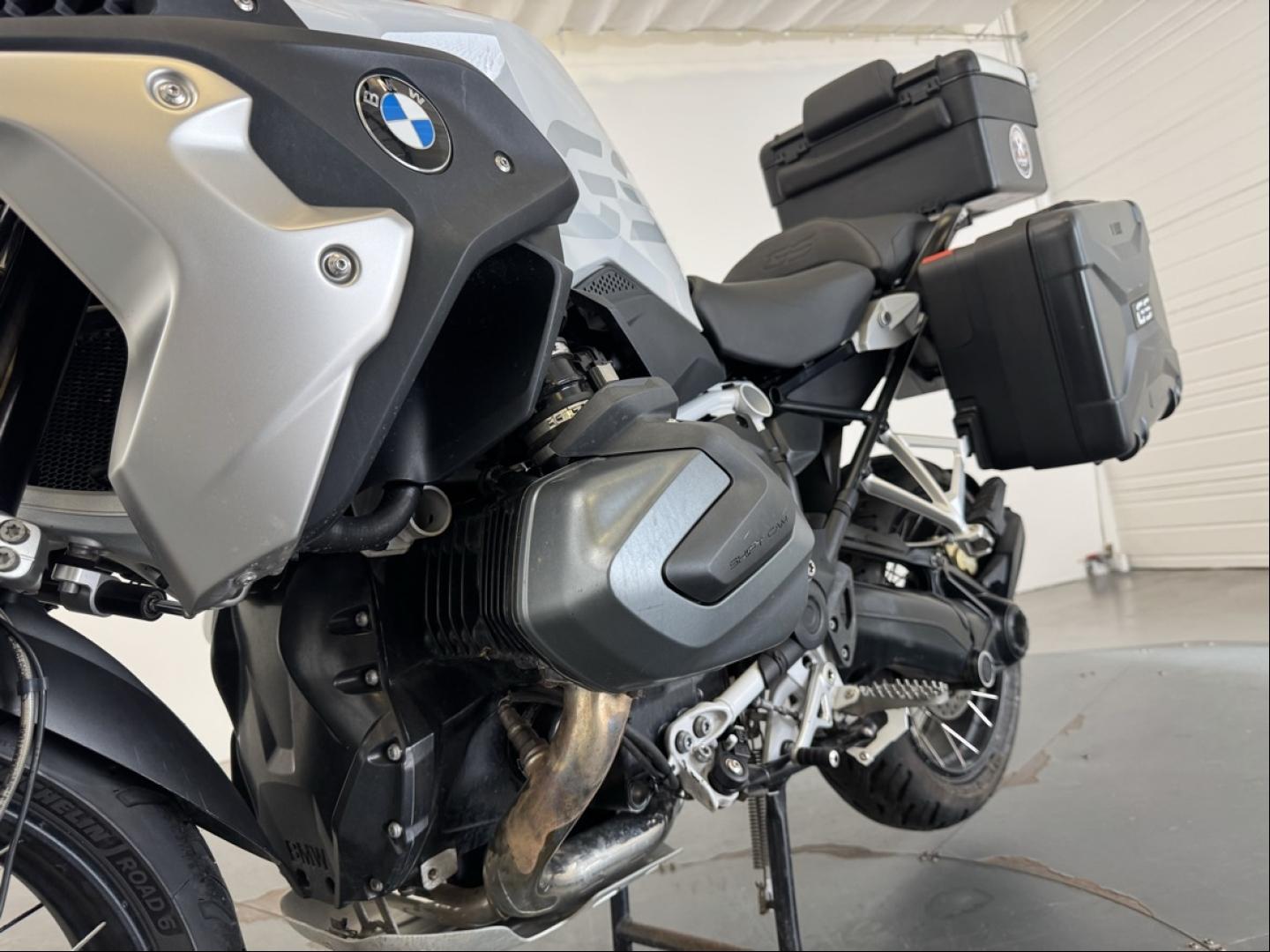 BMW R